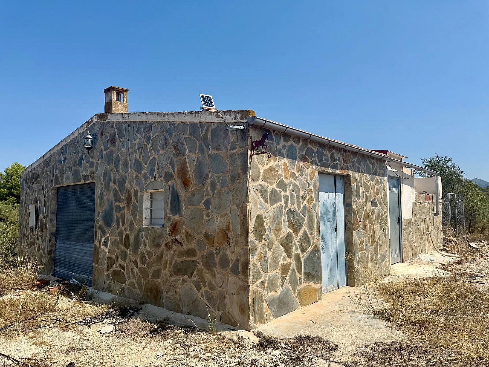 Resale - 3 Bedroom 3 Bathroom Villa in Onil -  - Alicante