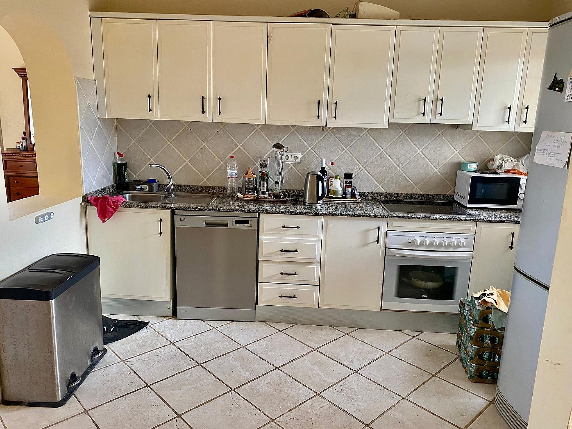Resale - 3 Bedroom 3 Bathroom Villa in Onil -  - Alicante