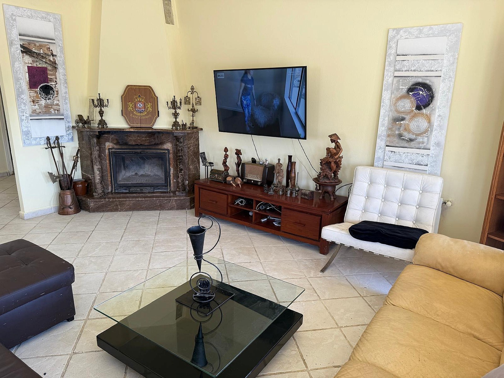 Resale - 3 Bedroom 3 Bathroom Villa in Onil -  - Alicante