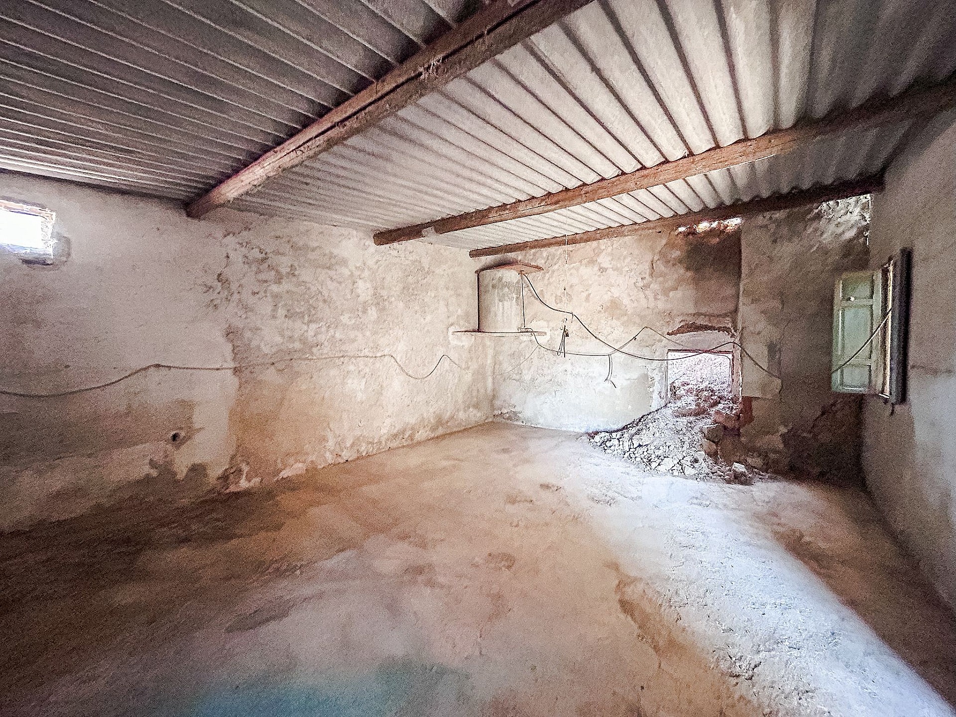 Resale - 3 Bedroom Country house in Monóvar -  - Alicante
