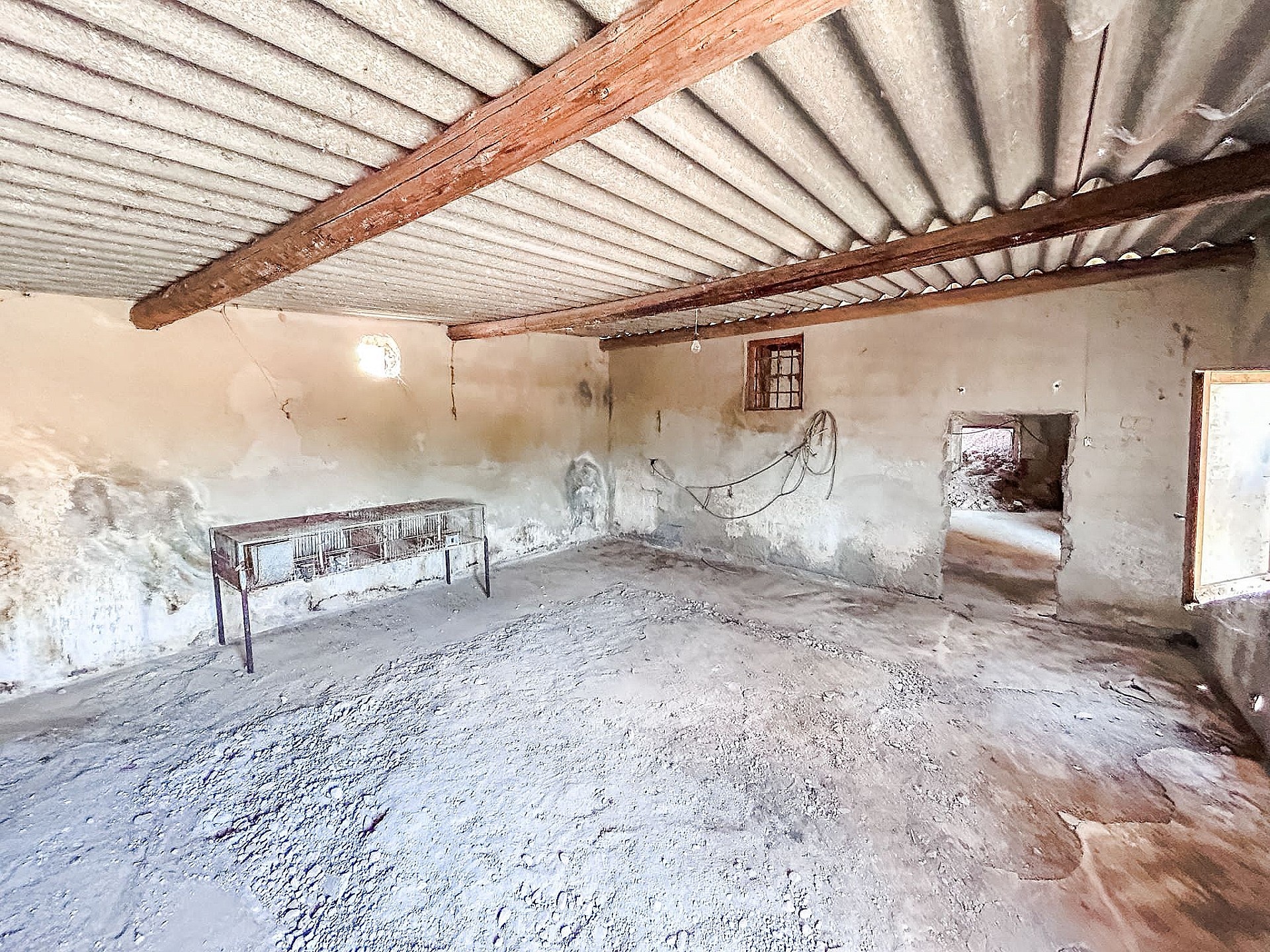 Resale - 3 Bedroom Country house in Monóvar -  - Alicante