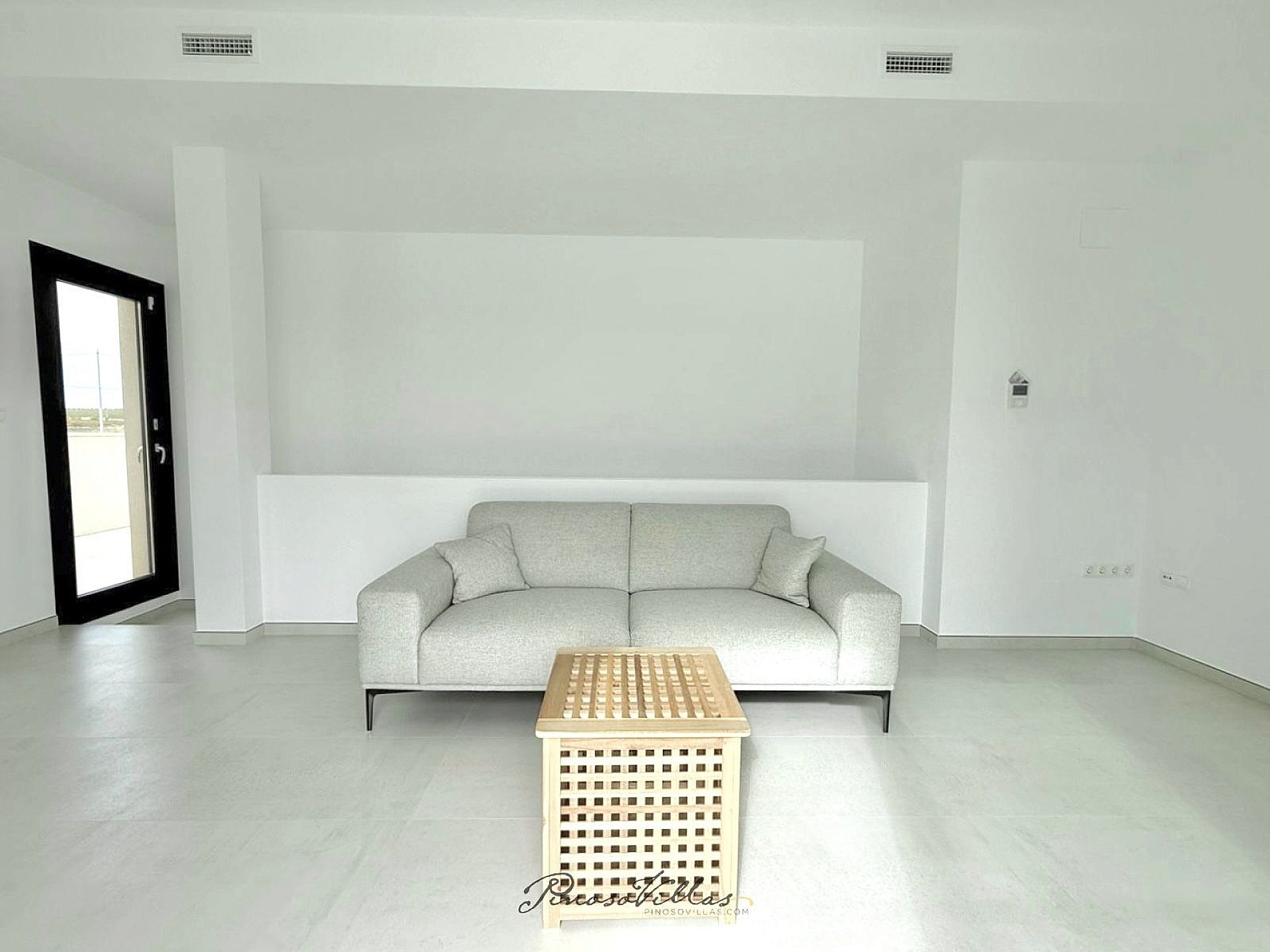 Resale - 3 Bedroom 3 Bathroom Villa in Pinoso -  - Alicante