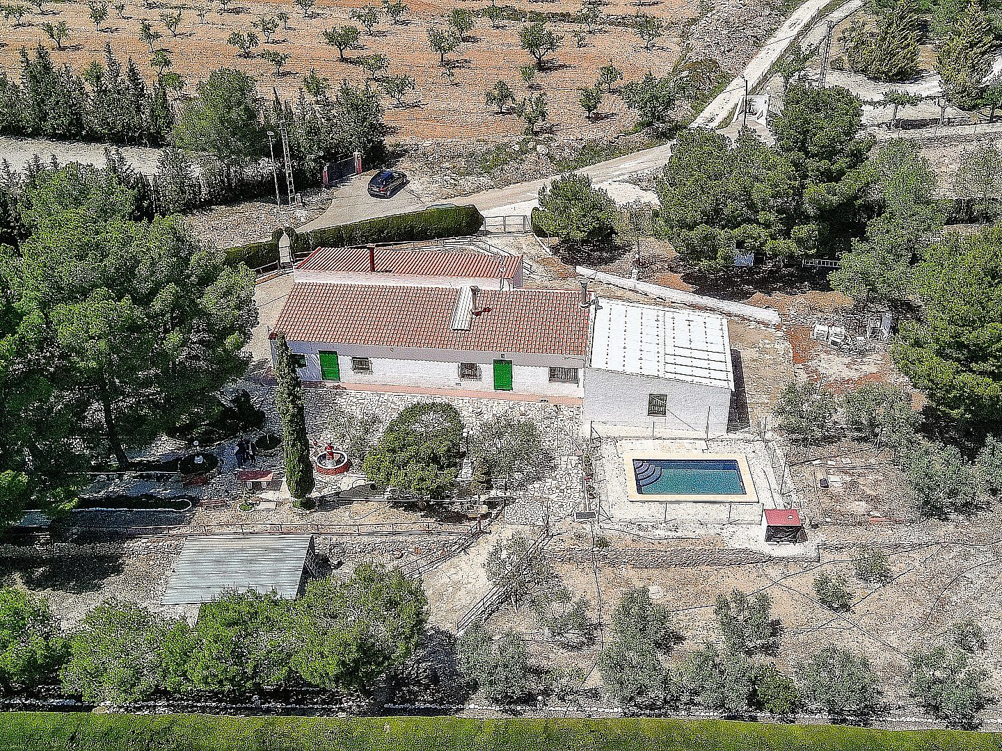 6 Bedroom 2 Bathroom Country house in Pinoso