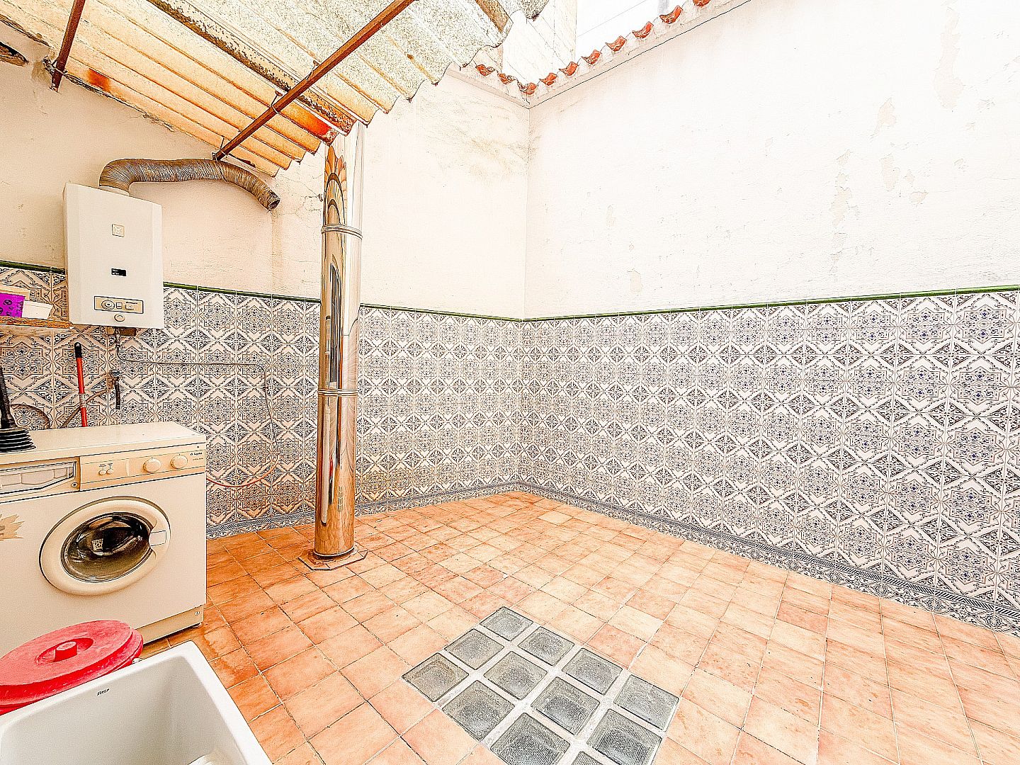 4 Bedroom 2 Bathroom Townhouse in Yecla