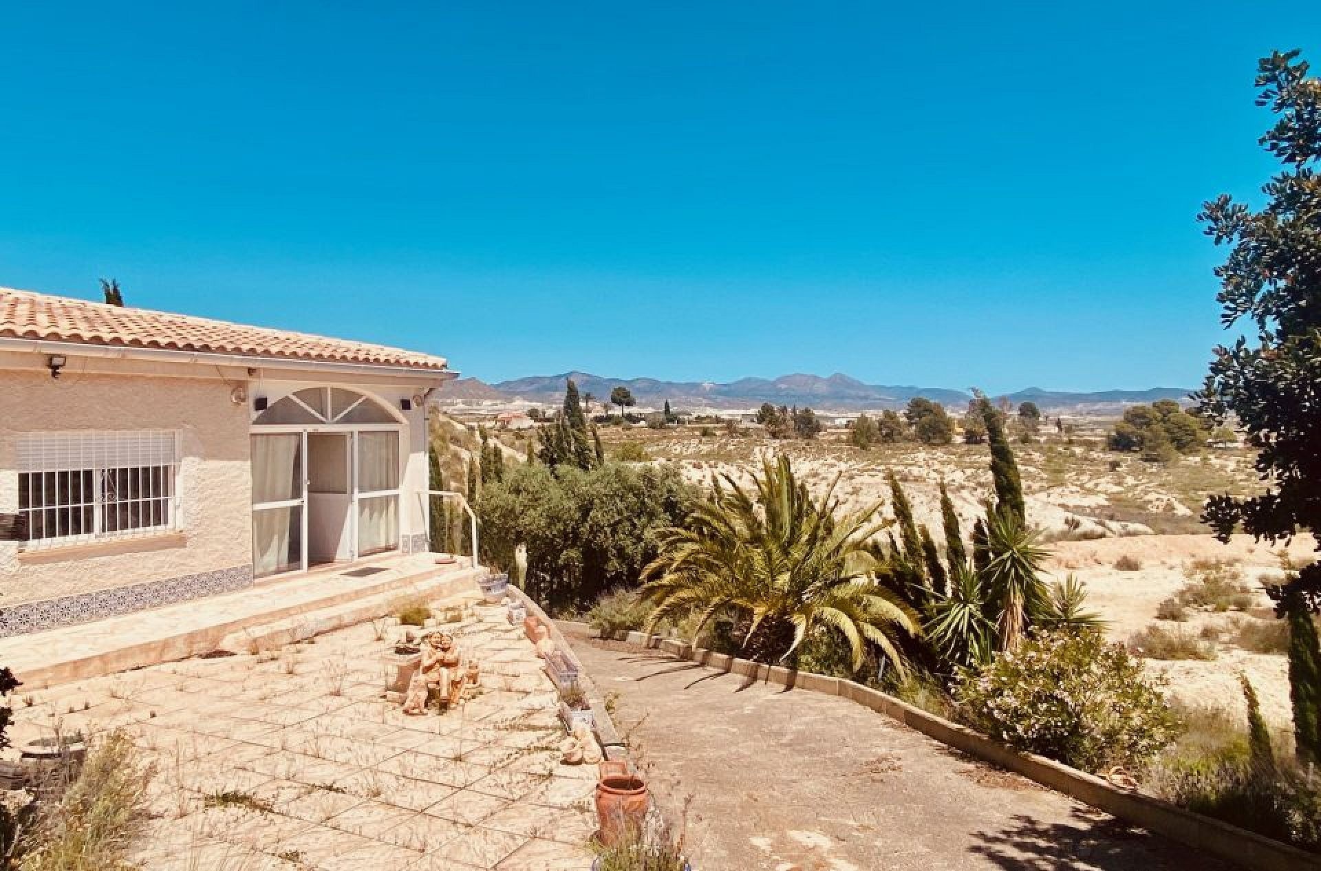 Resale - 2 Bedroom 3 Bathroom Villa in Fortuna -  - Murcia