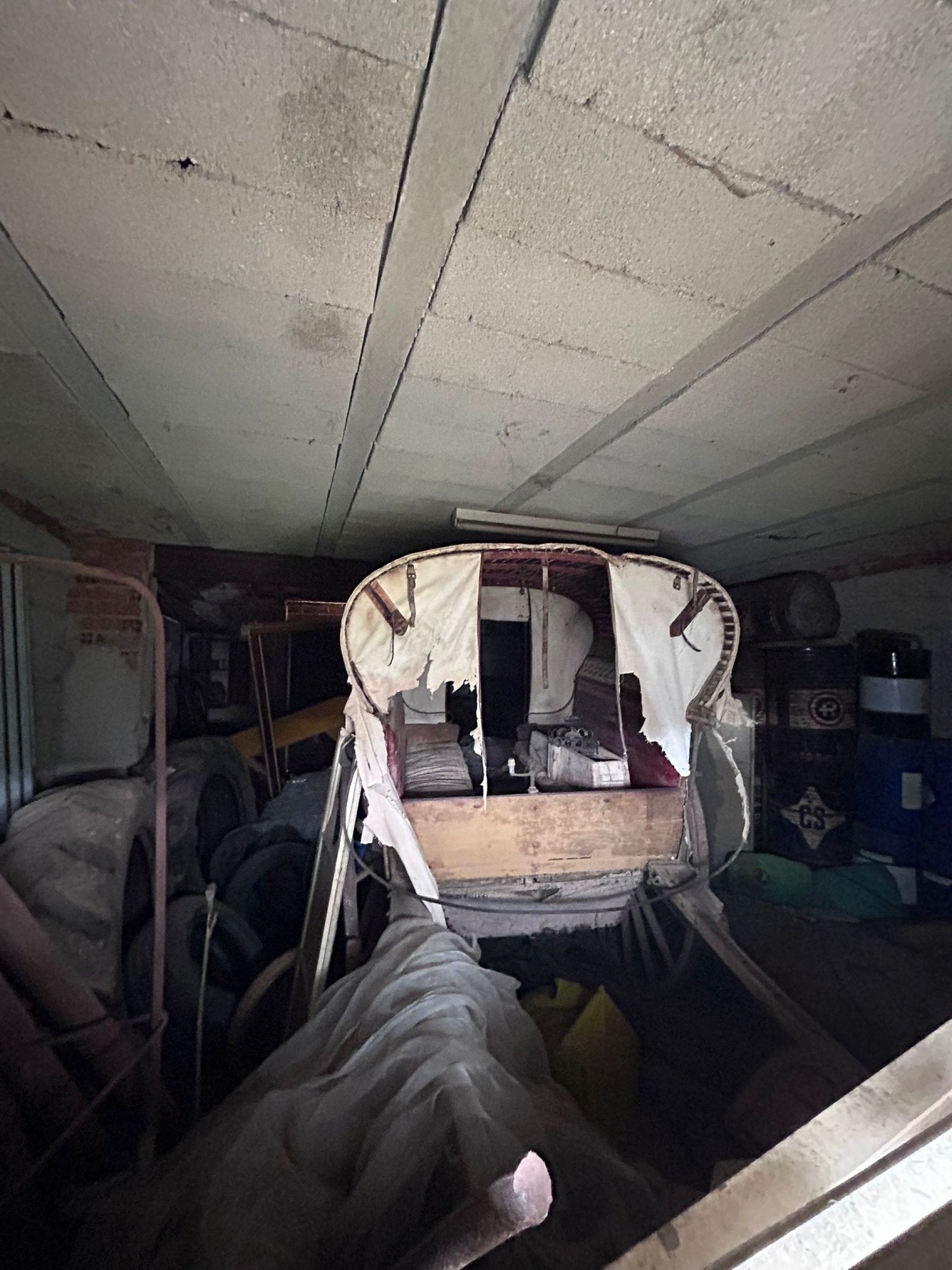 Resale - 5 Bedroom 2 Bathroom Restoration Project in Hondón de las Nieves -  - Alicante