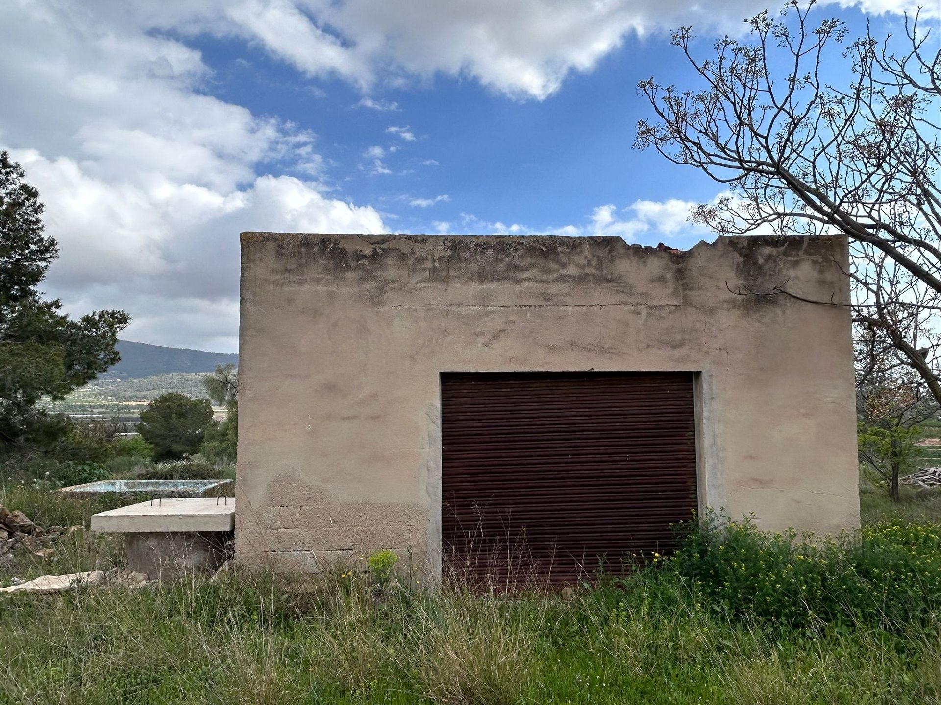 Resale - 5 Bedroom 2 Bathroom Restoration Project in Hondón de las Nieves -  - Alicante