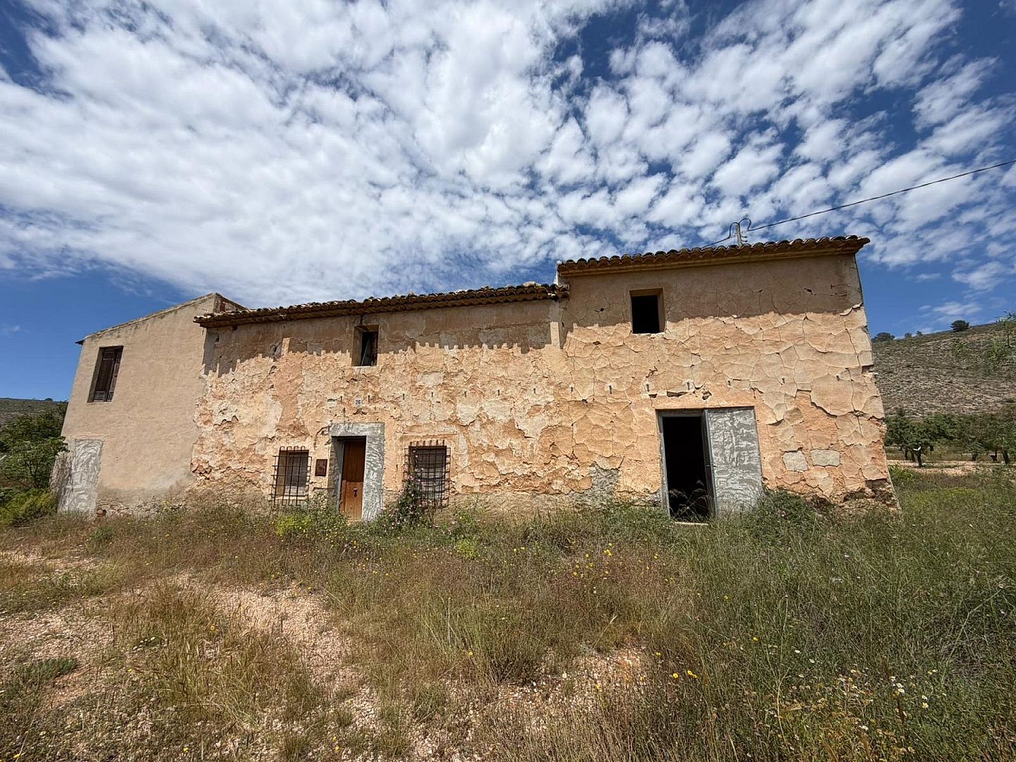 5 Bedroom 2 Bathroom Restoration Project in Hondón de las Nieves