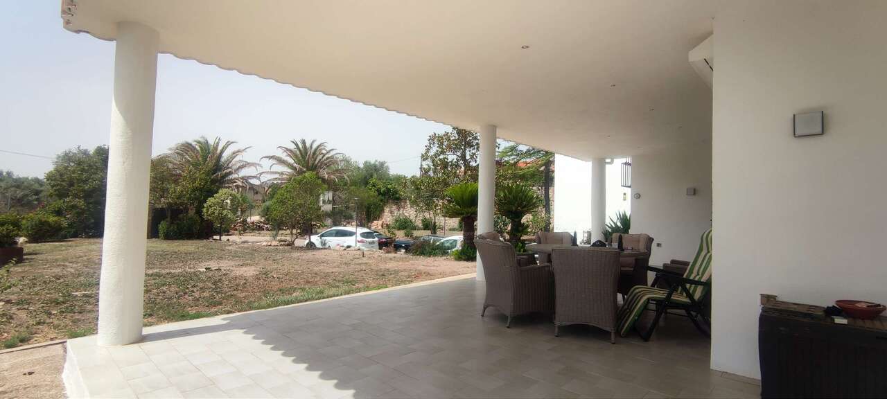 Resale - 9 Bedroom 6 Bathroom Commercial in Ayora - , Ayora, Valencia, Spain - Valencia