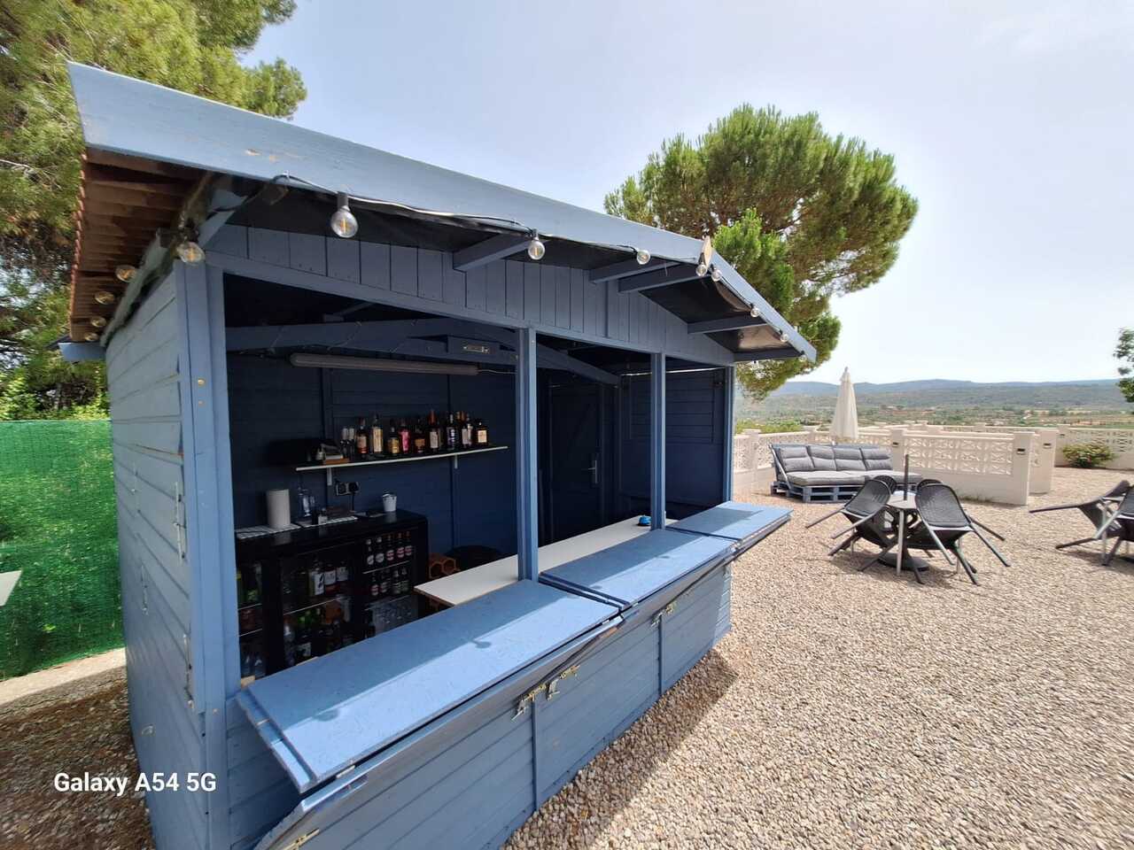 Resale - 9 Bedroom 6 Bathroom Commercial in Ayora - , Ayora, Valencia, Spain - Valencia