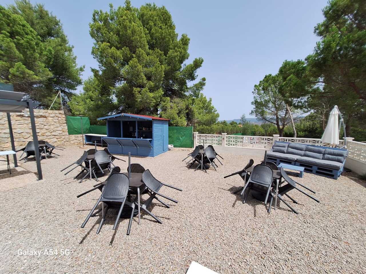 Resale - 9 Bedroom 6 Bathroom Commercial in Ayora - , Ayora, Valencia, Spain - Valencia