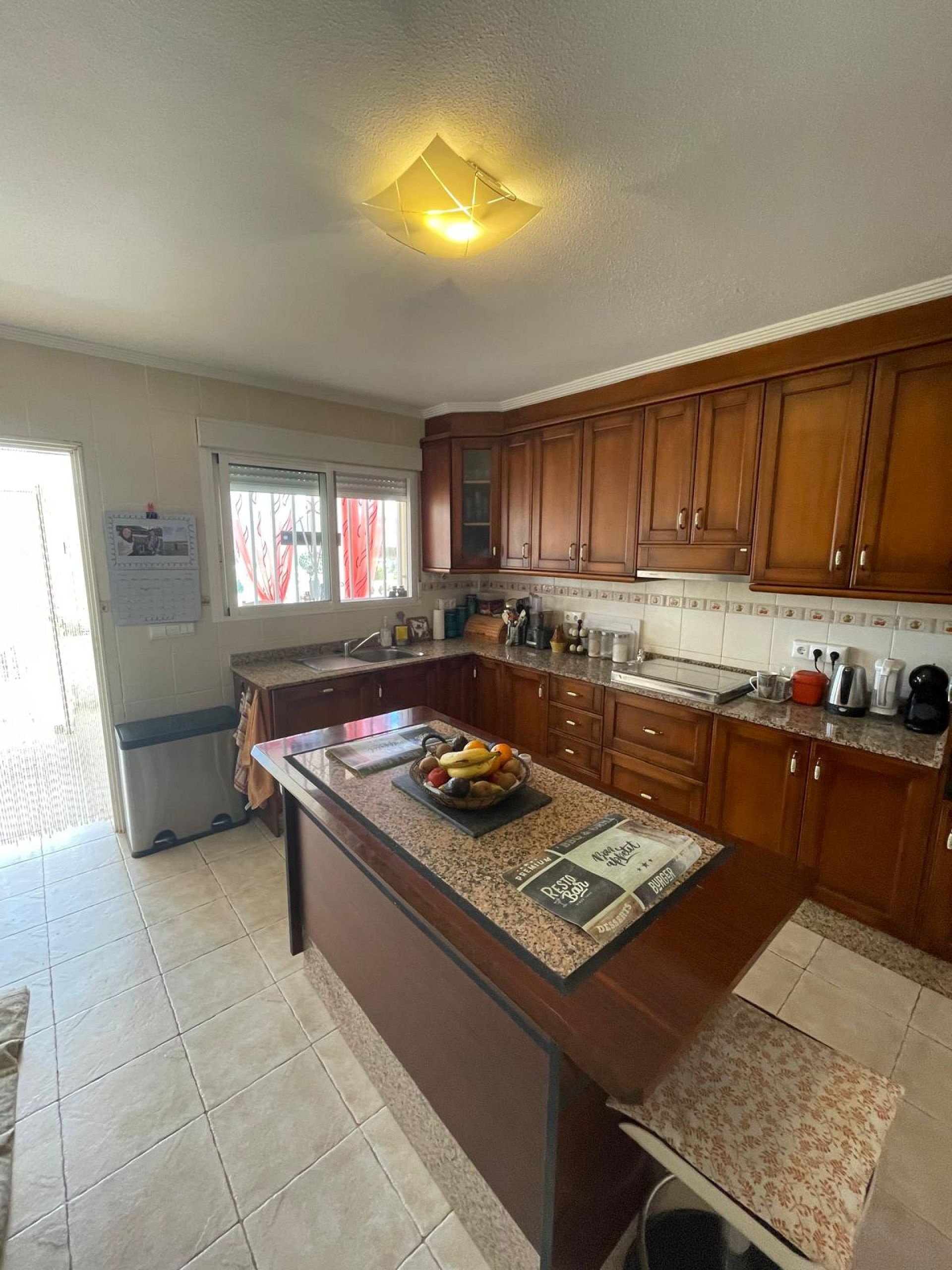 Sold - 4 Bedroom 3 Bathroom Villa in Pinoso -  - Alicante