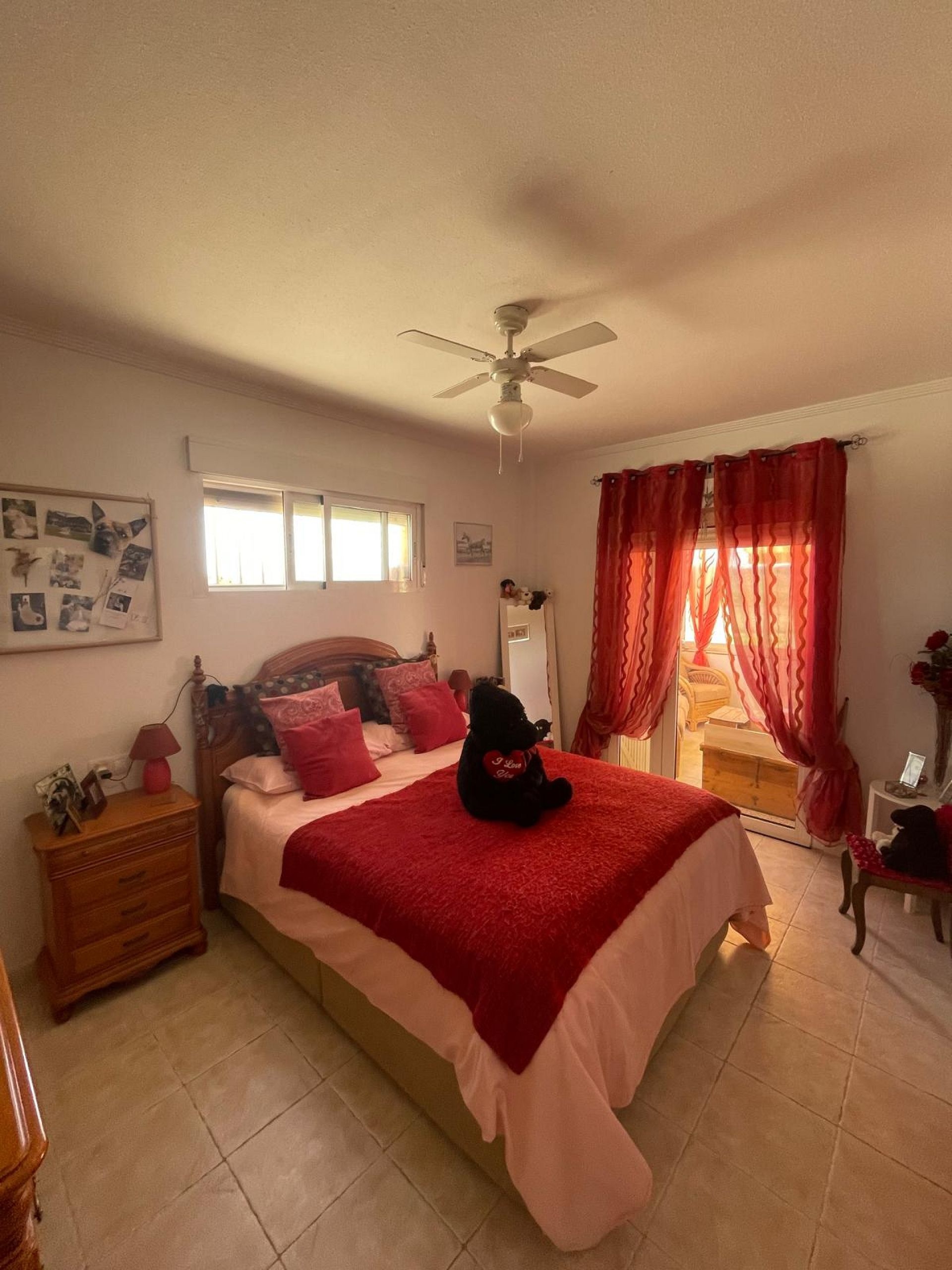 Sold - 4 Bedroom 3 Bathroom Villa in Pinoso -  - Alicante