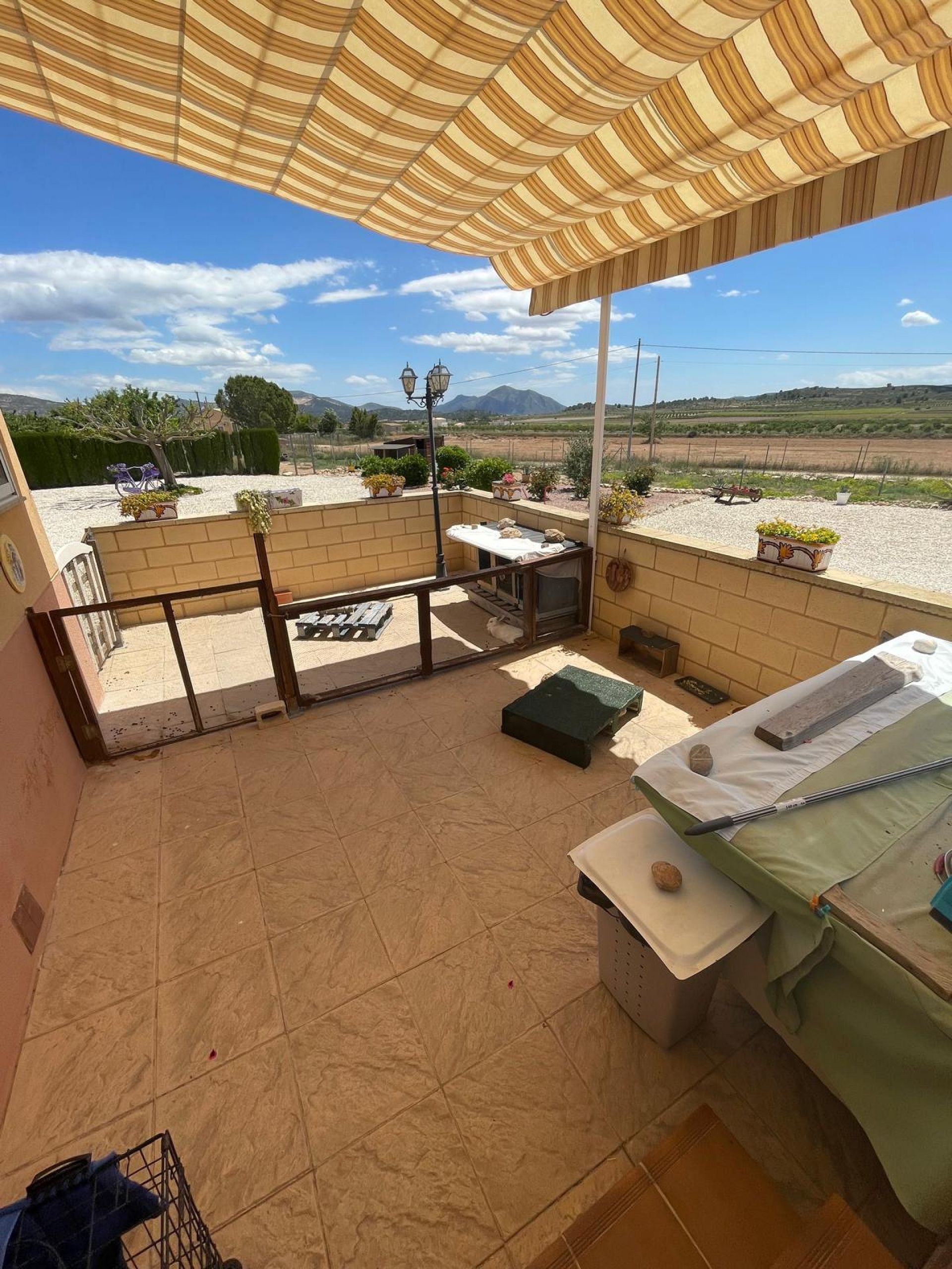 Sold - 4 Bedroom 3 Bathroom Villa in Pinoso -  - Alicante