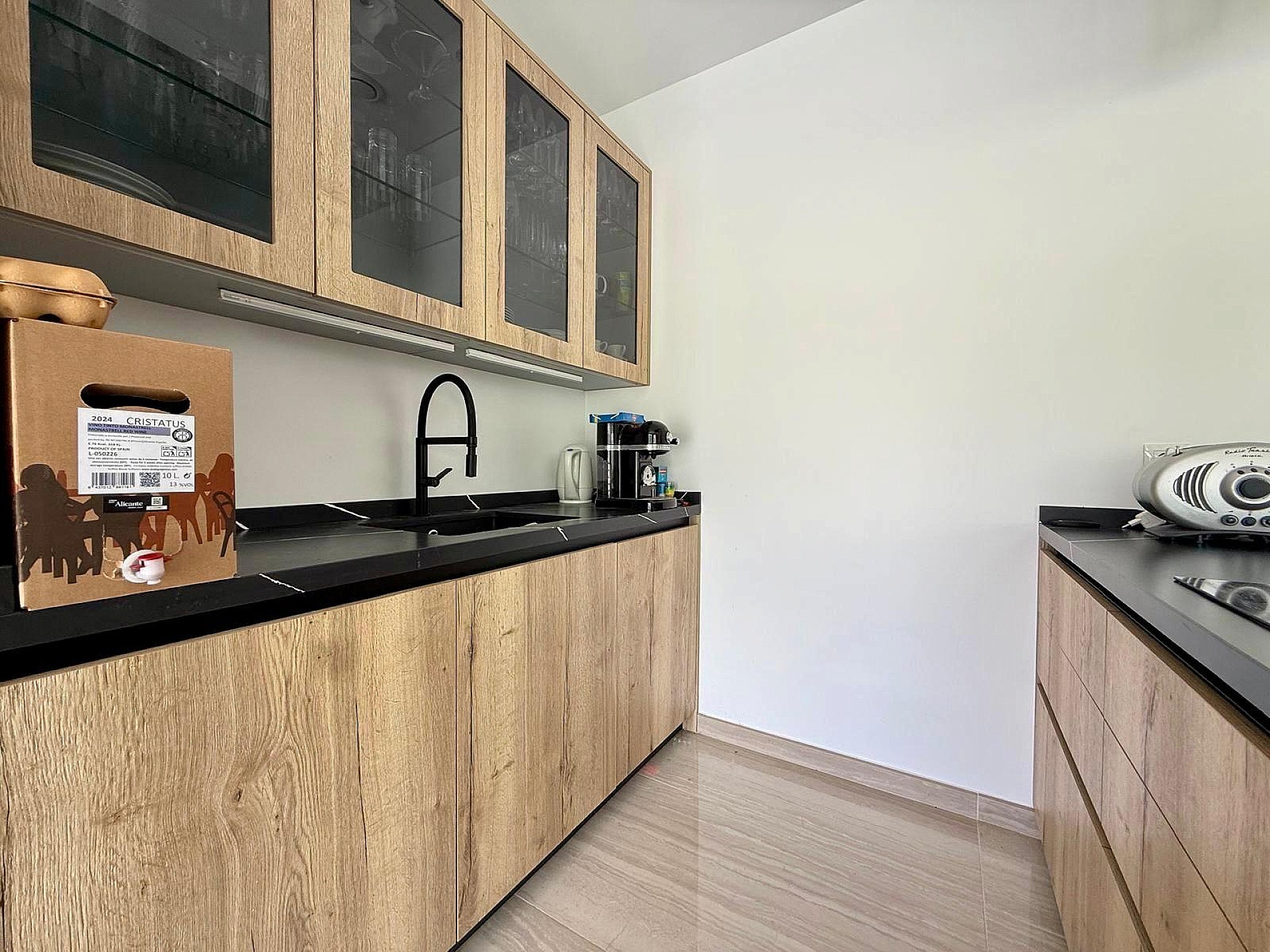 Resale - 3 Bedroom 3 Bathroom Villa in Salinas -  - Alicante