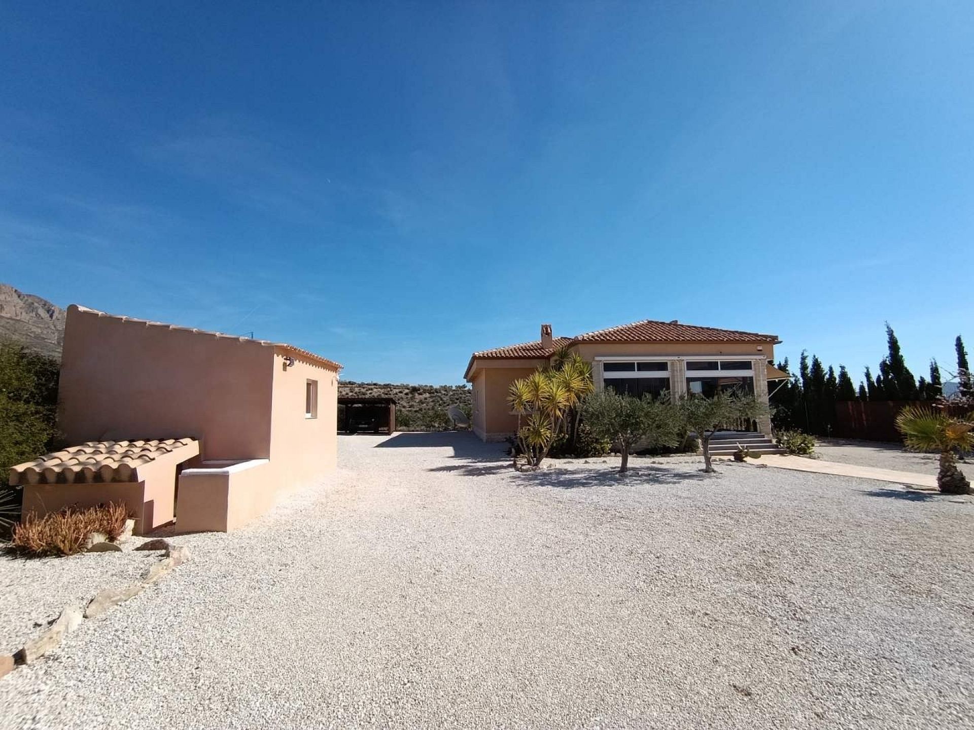 Resale - 3 Bedroom 2 Bathroom Villa in Macisvenda -  - Murcia