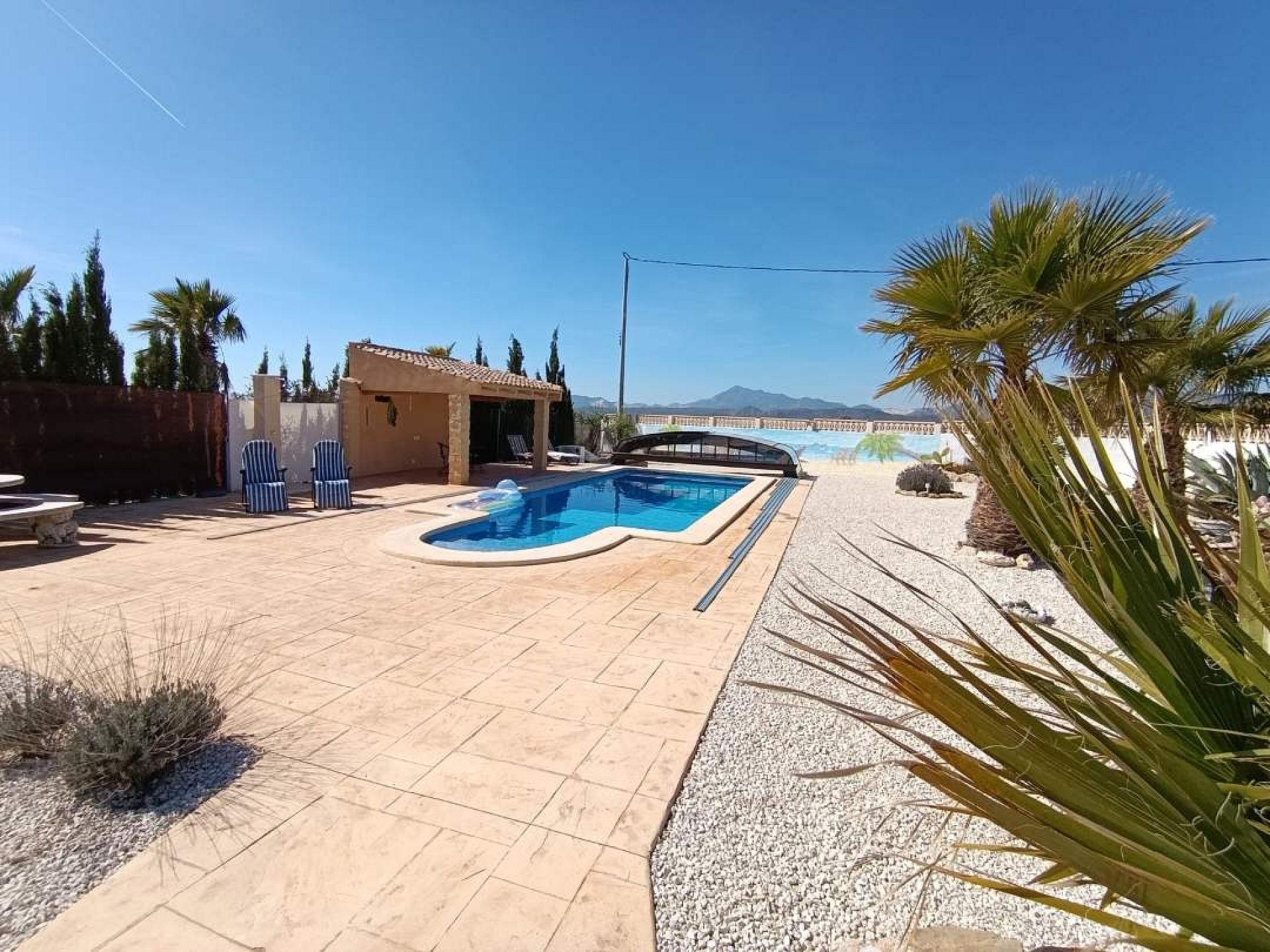 Resale - 3 Bedroom 2 Bathroom Villa in Macisvenda -  - Murcia