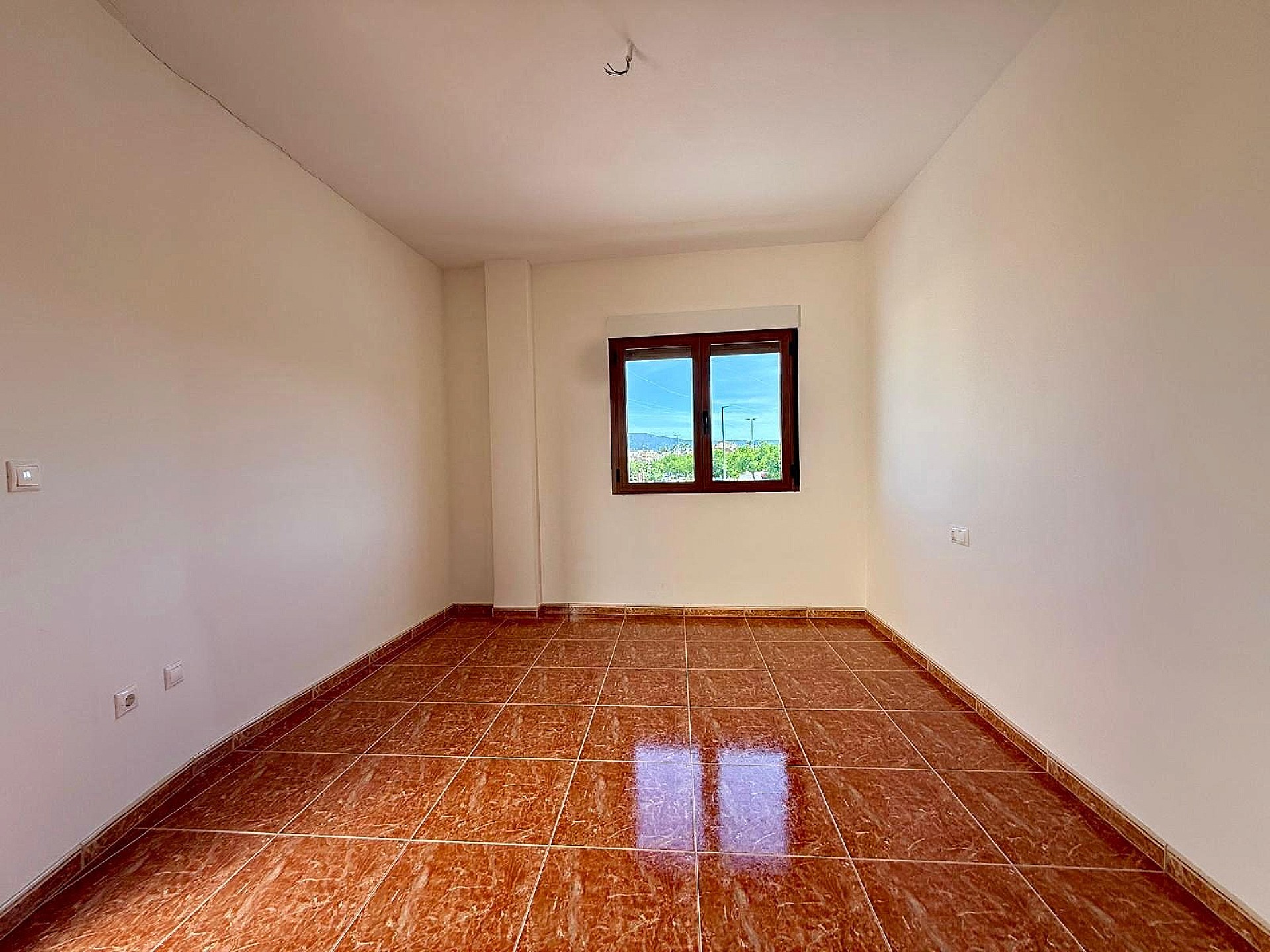 Resale - 4 Bedroom 2 Bathroom Townhouse in Pinoso - , Pinoso, Alicante, Spain - Alicante