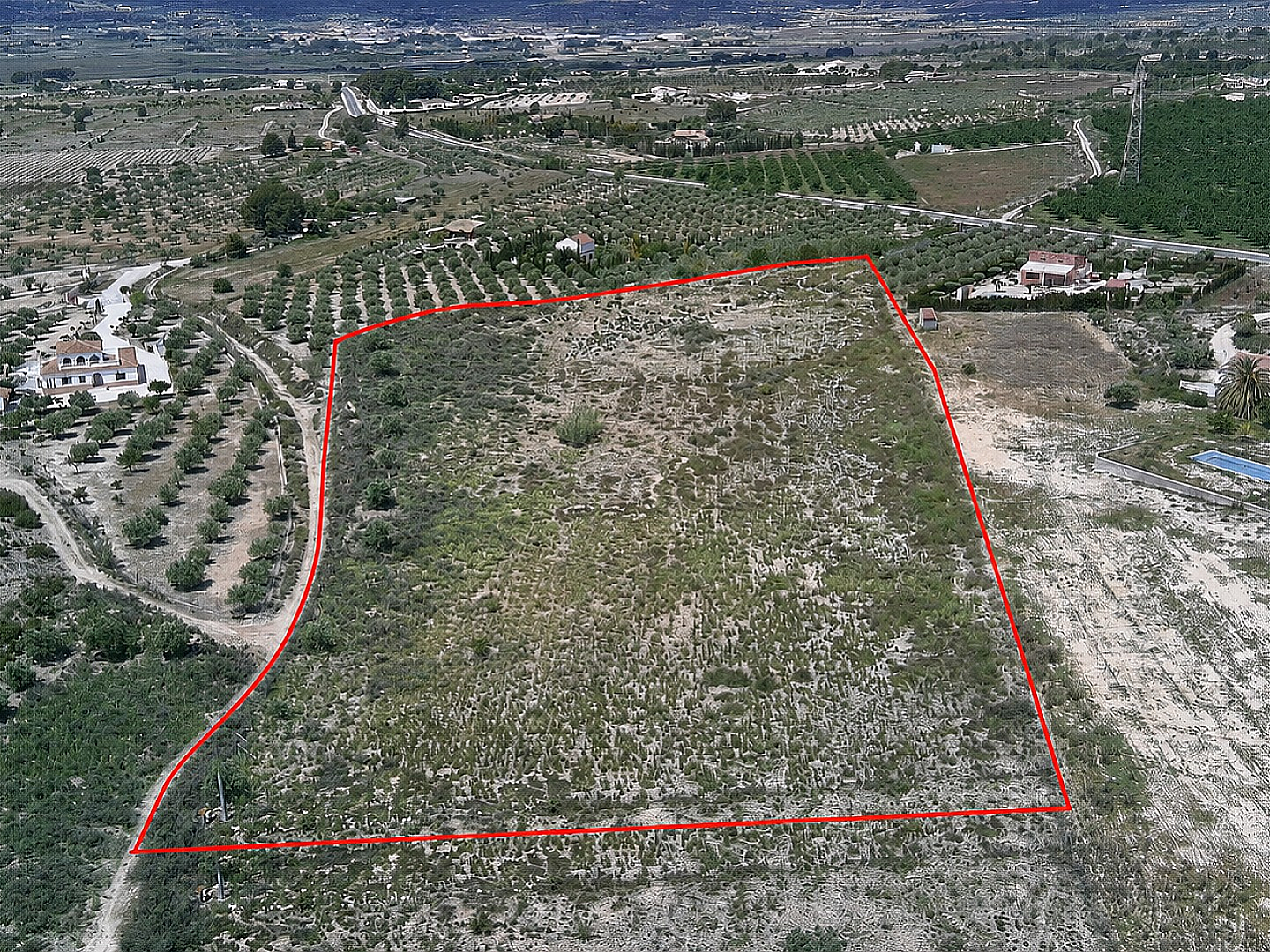 Land in Salinas