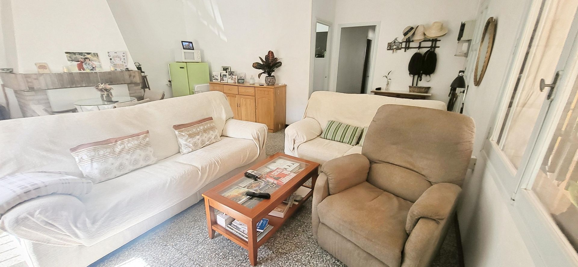 Resale - 4 Bedroom 1 Bathroom Villa in Novelda -  - Alicante