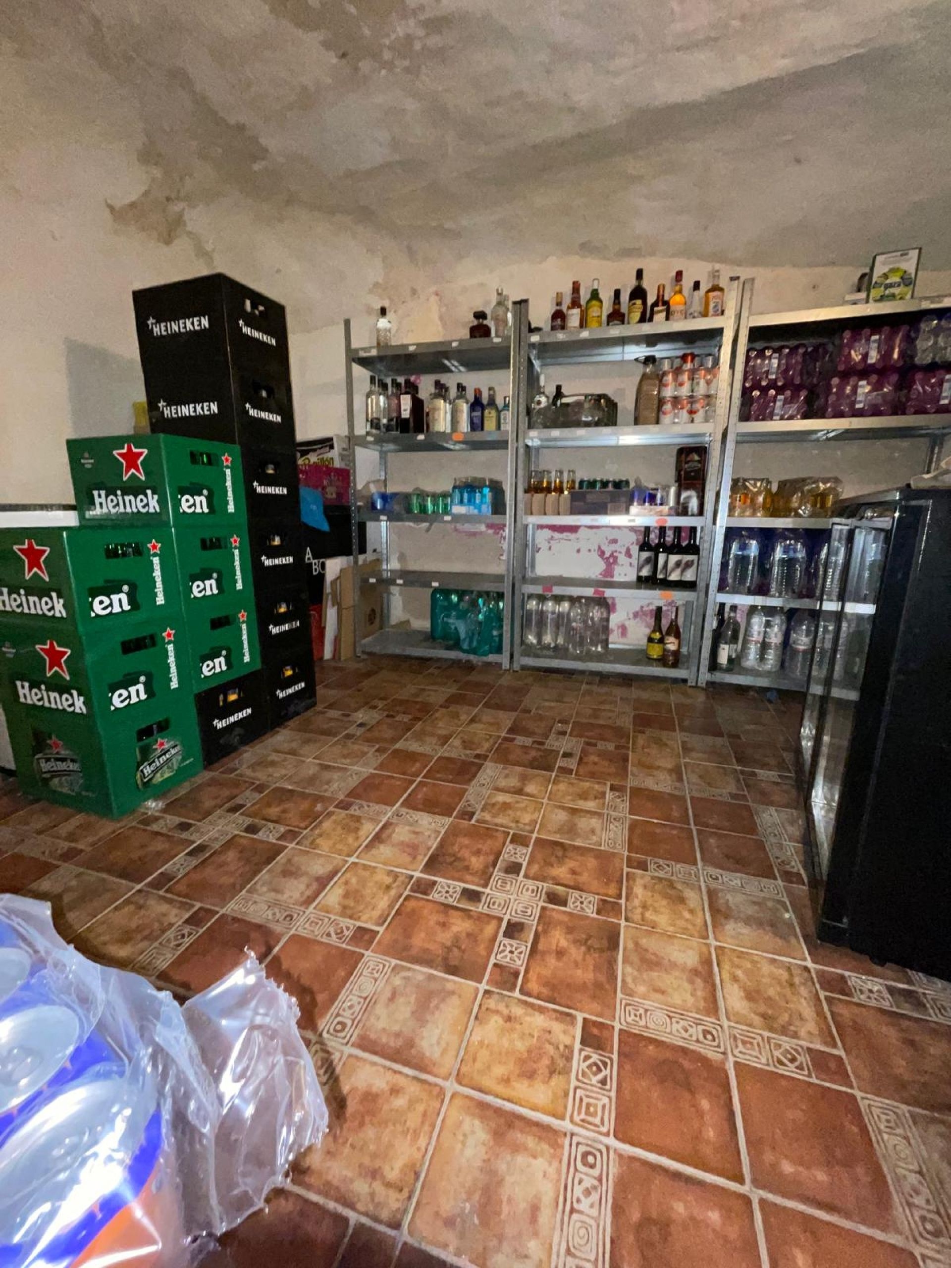 Resale - 2 Bathroom Commercial in Pinoso -  - Alicante