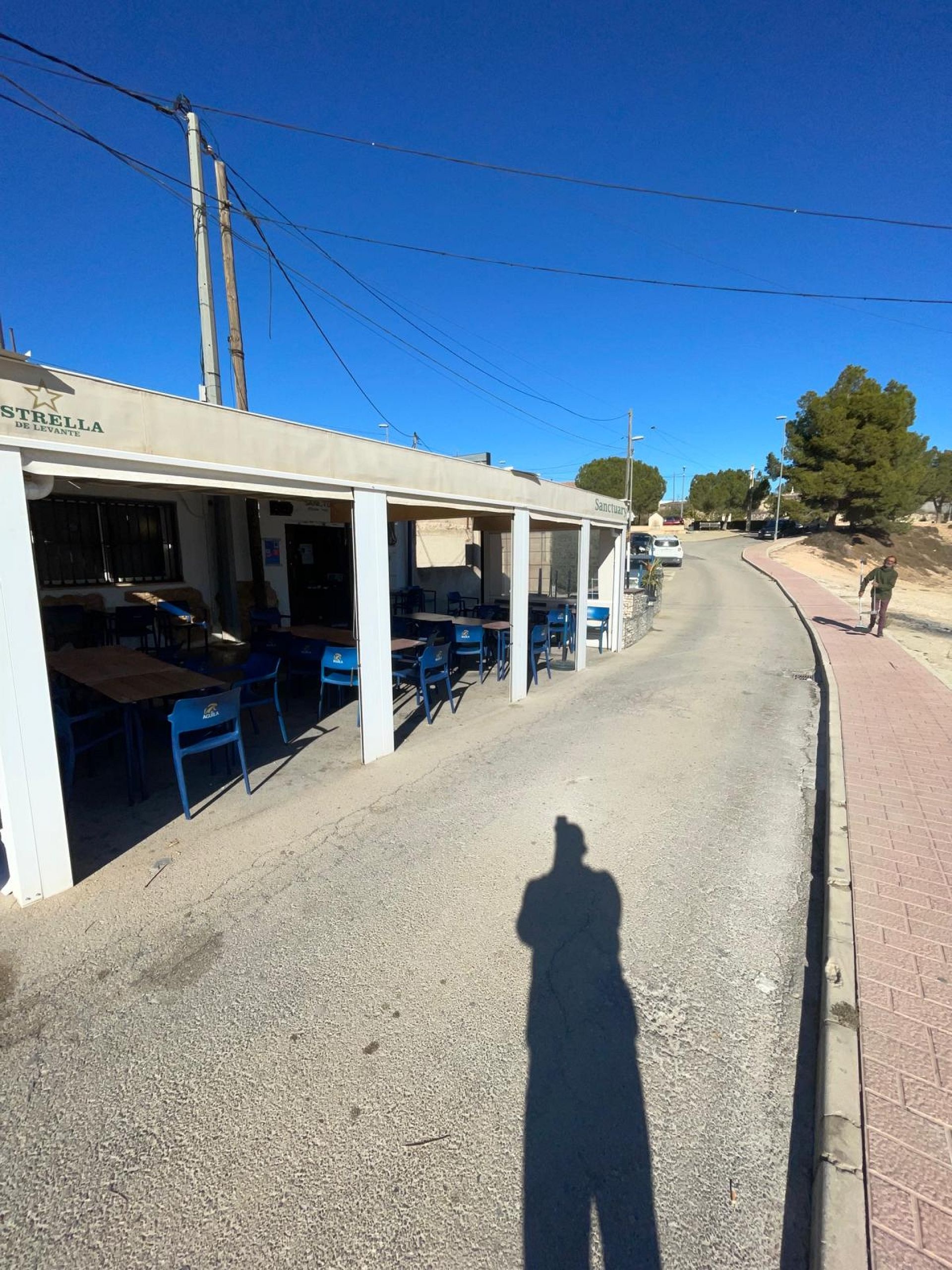 Resale - 2 Bathroom Commercial in Pinoso -  - Alicante