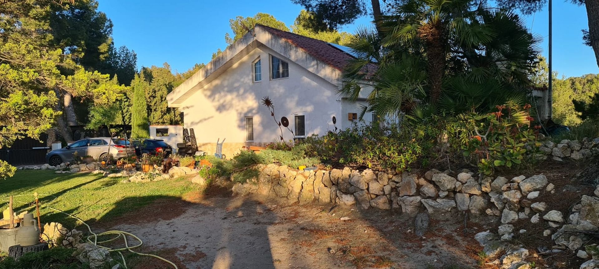 Resale - 6 Bedroom 4 Bathroom Country house in Sax -  - Alicante