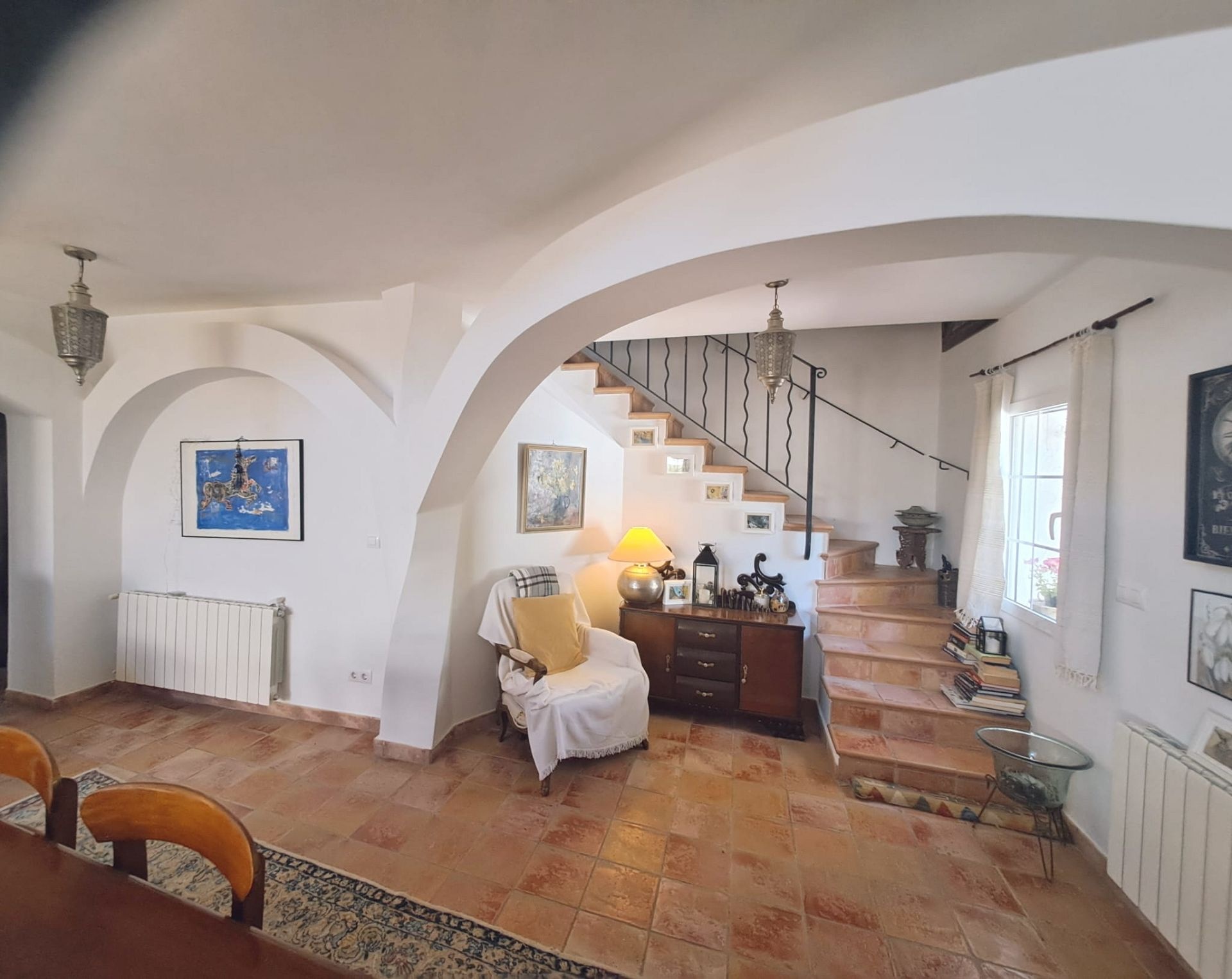 Resale - 6 Bedroom 4 Bathroom Country house in Sax -  - Alicante