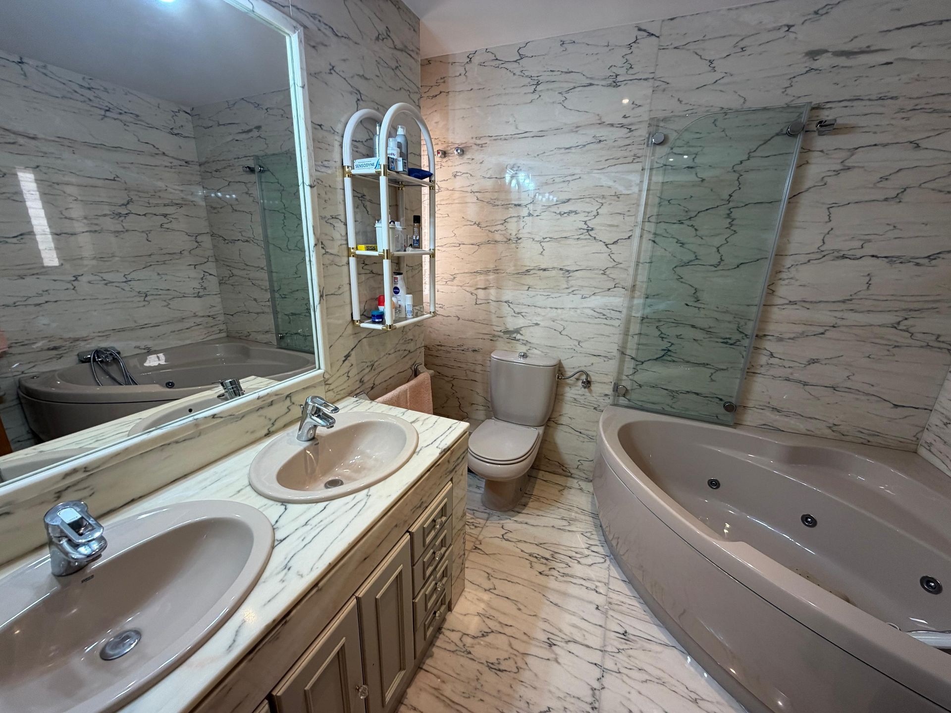 Resale - 4 Bedroom 4 Bathroom Apartment in Jumilla -  - Murcia