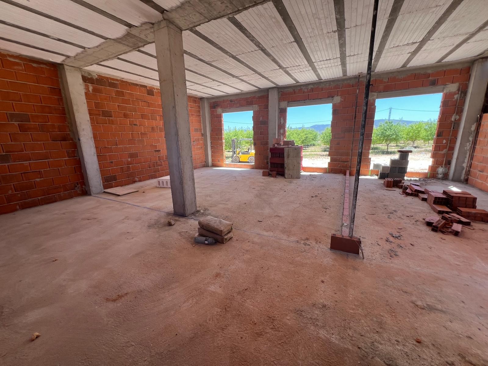 Resale - 3 Bedroom 2 Bathroom Villa in Pinoso -  - Alicante