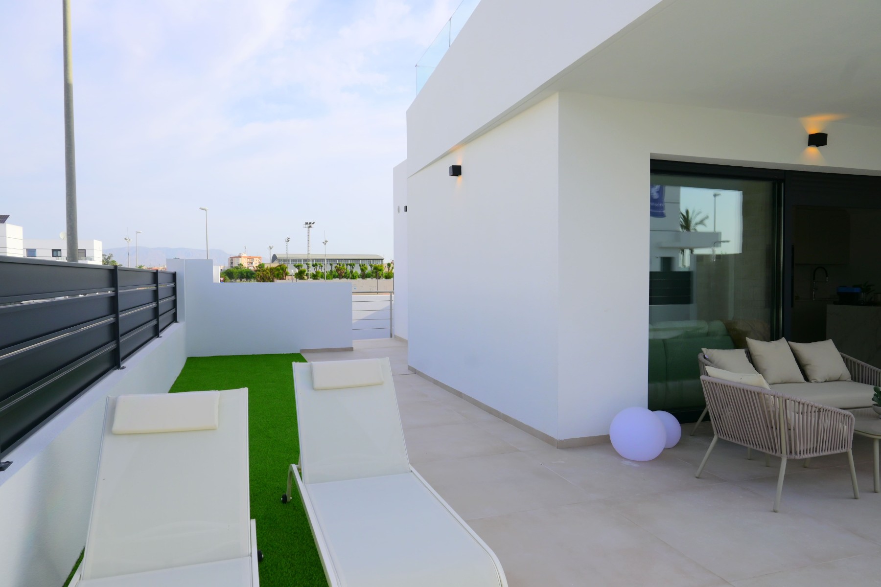Resale - 3 Bedroom 2 Bathroom Villa in Dolores -  - Alicante