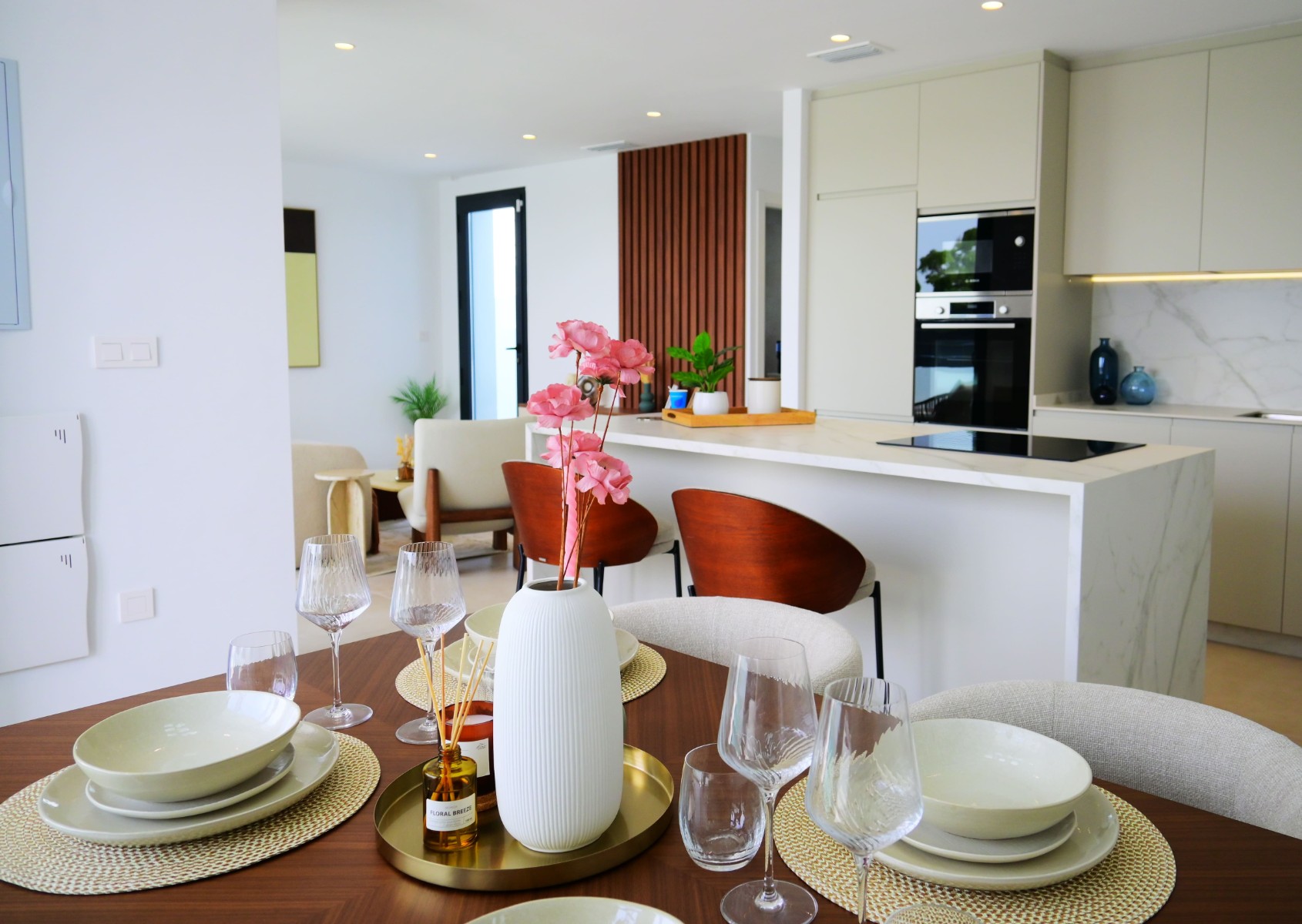 Resale - 3 Bedroom 2 Bathroom Villa in Dolores -  - Alicante