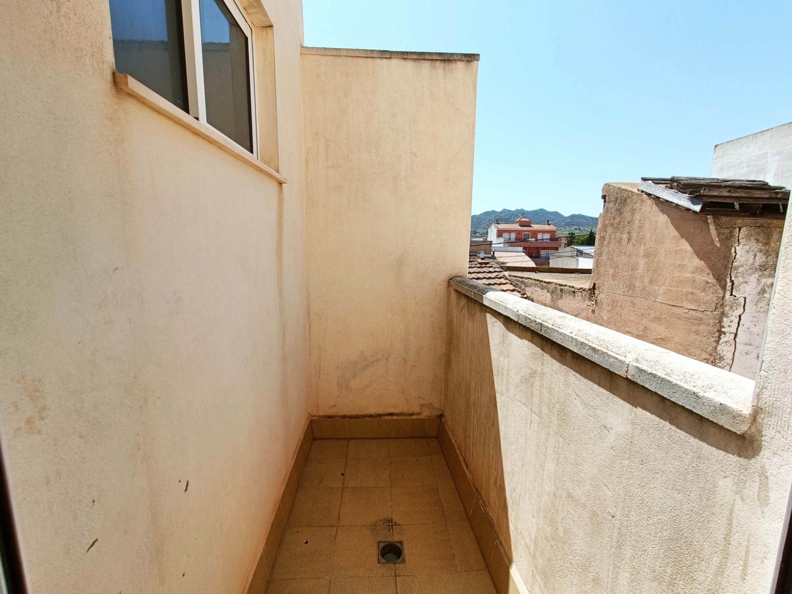 Resale - 3 Bedroom 2 Bathroom Apartment in Hondón de los Frailes -  - Alicante