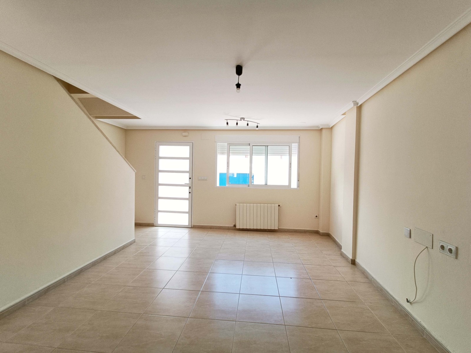 Resale - 3 Bedroom 2 Bathroom Apartment in Hondón de los Frailes -  - Alicante