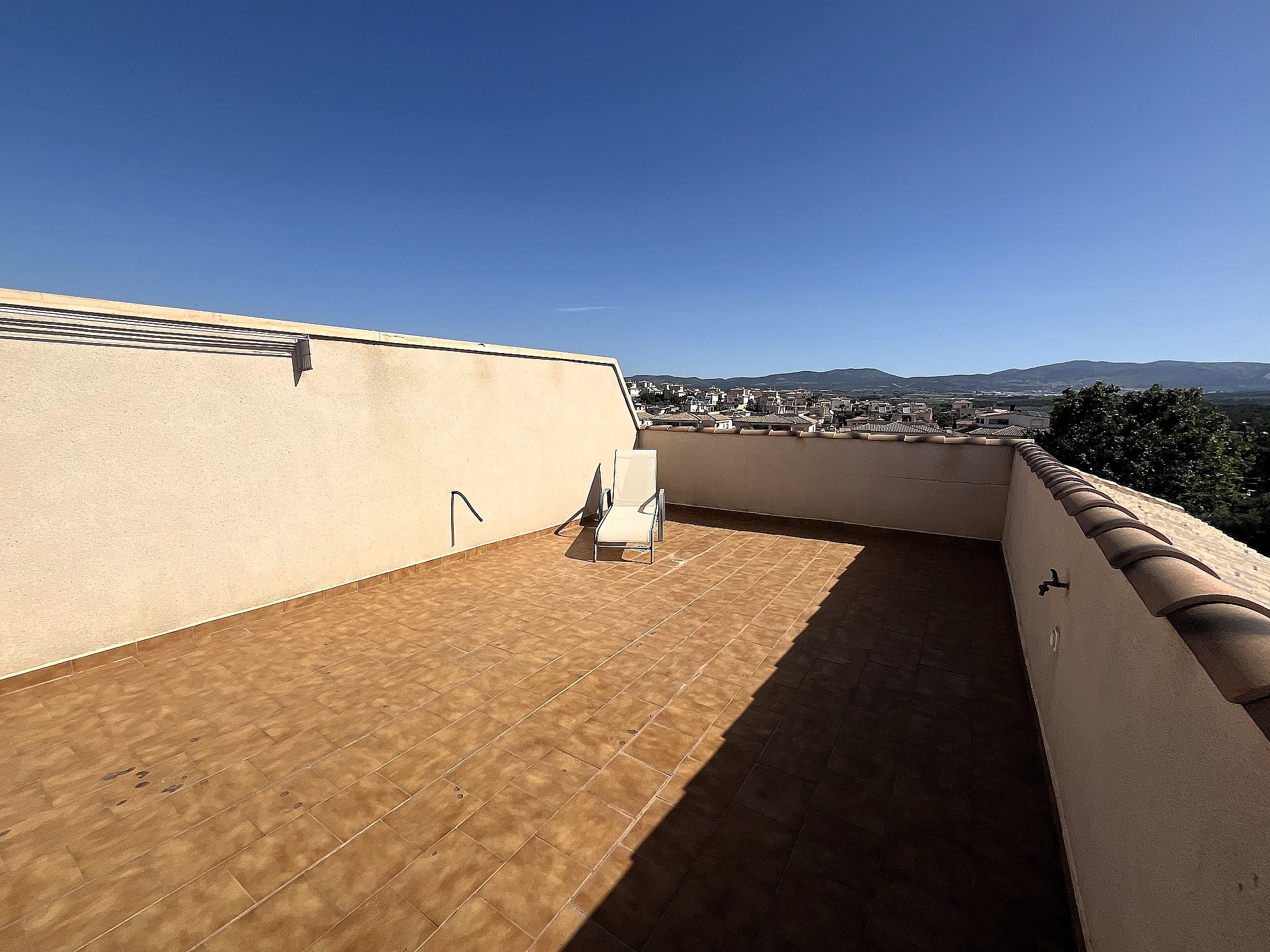 Resale - 2 Bedroom 1 Bathroom Apartment in Castalla - , Castalla, Alicante, Spain - Alicante