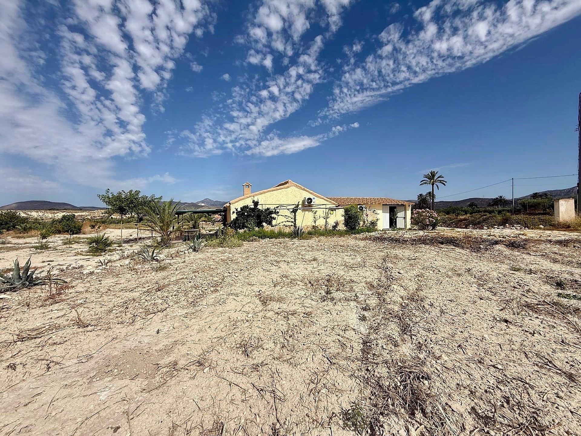 Resale - 3 Bedroom 2 Bathroom Villa in Abanilla -  - Murcia