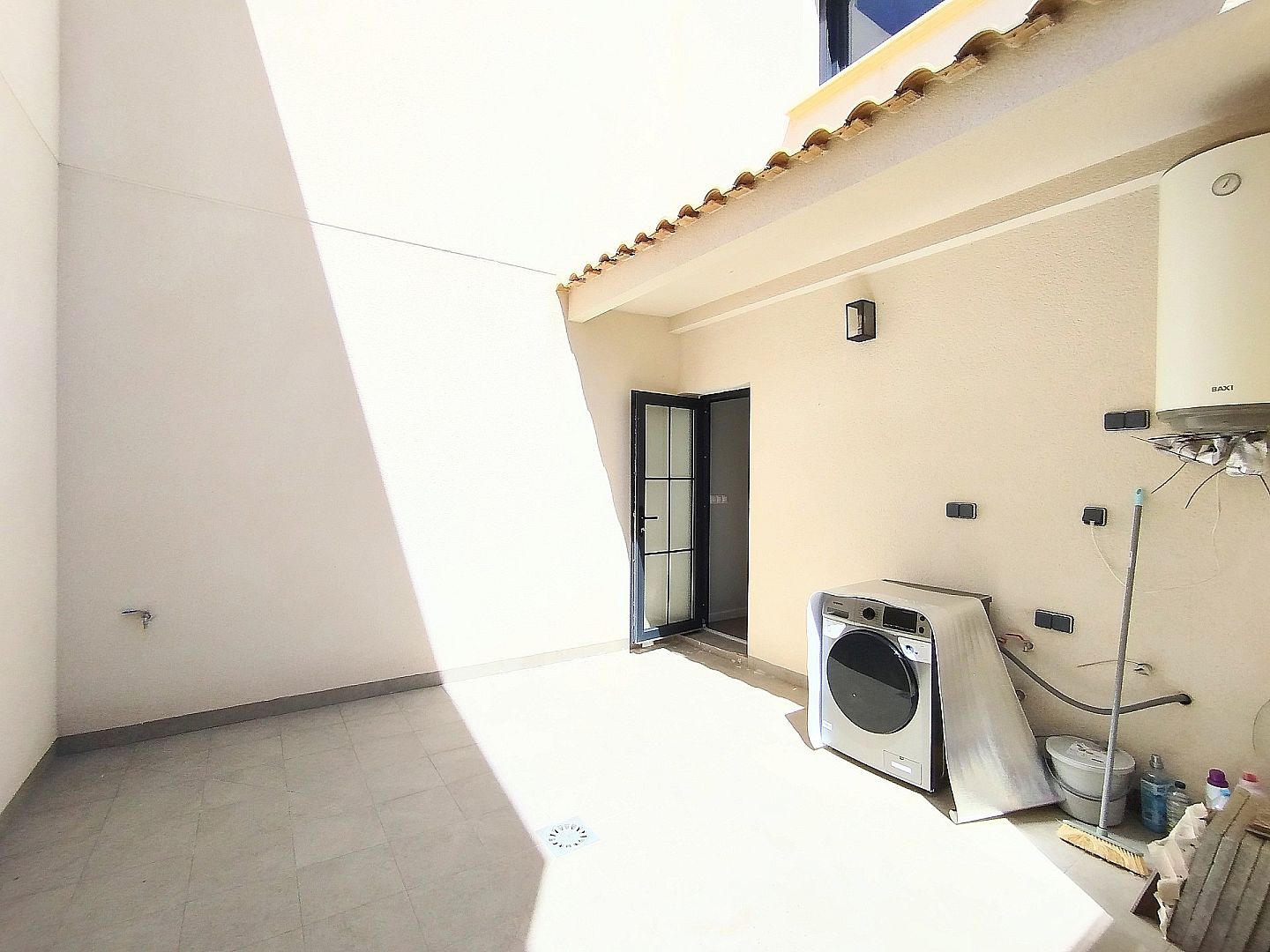 3 Bedroom 2 Bathroom Townhouse in Pinoso