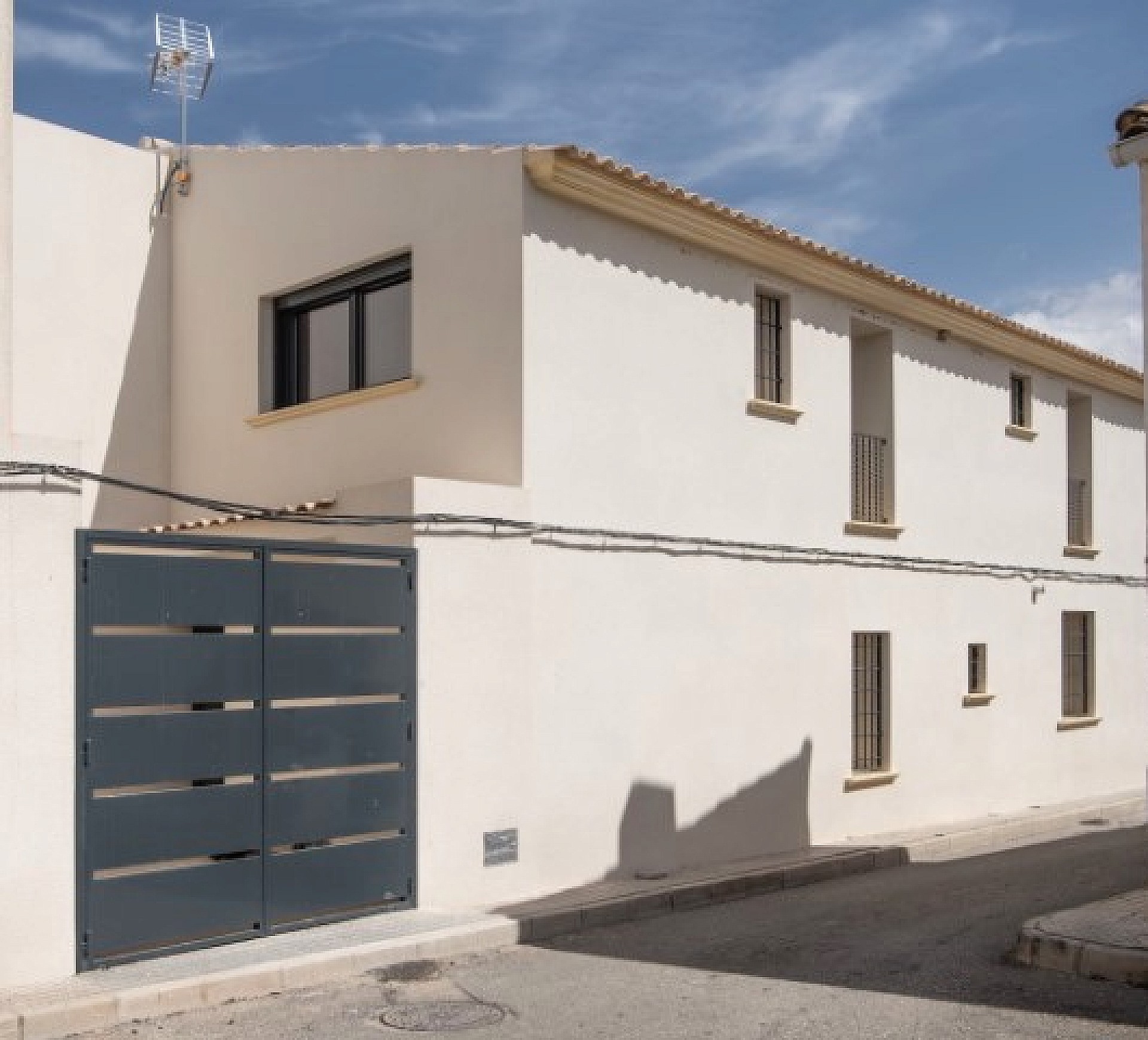 Resale - 3 Bedroom 2 Bathroom Townhouse in Pinoso - , Pinoso, Alicante, Spain - Alicante
