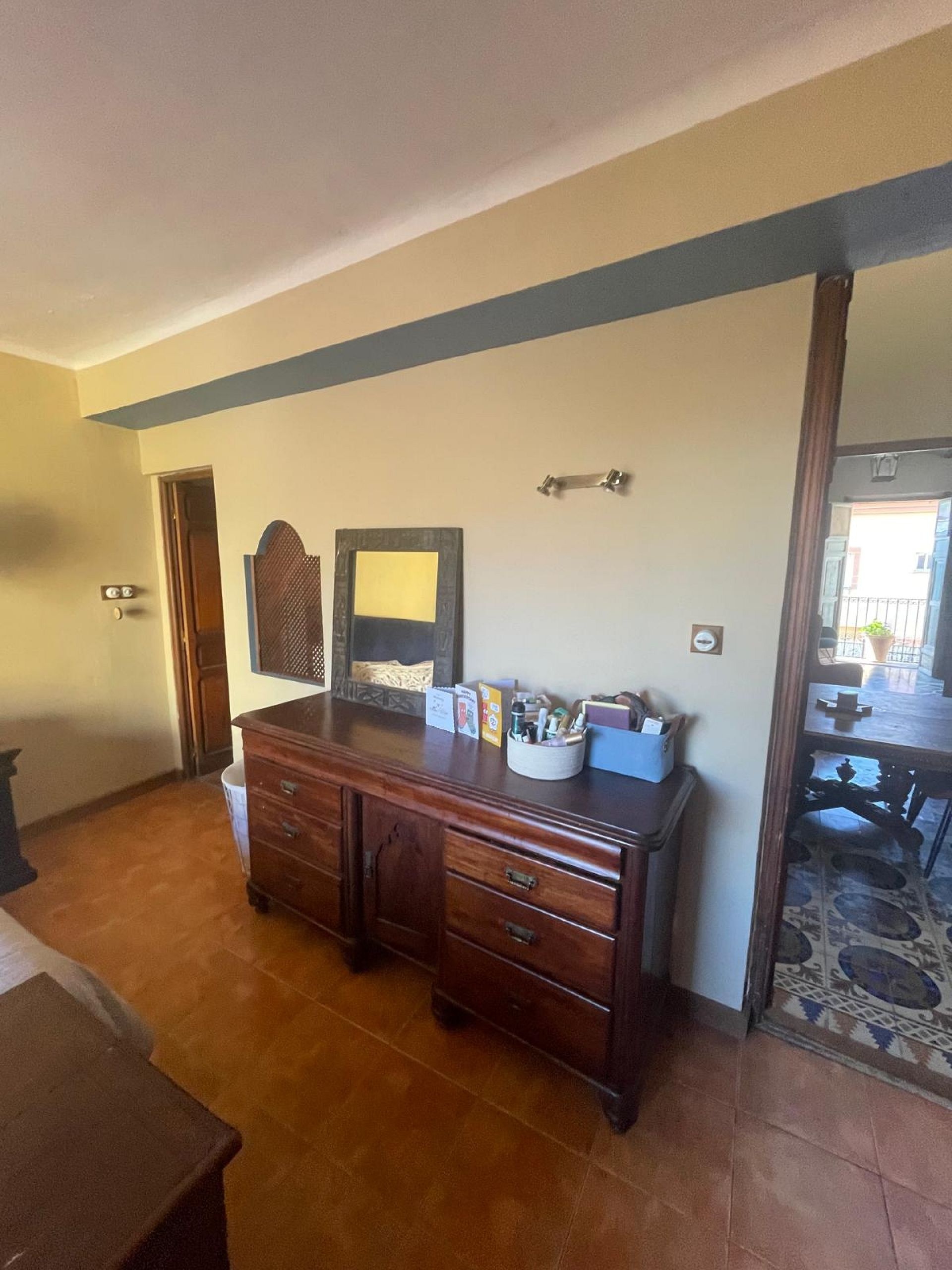 Resale - 3 Bedroom 5 Bathroom Commercial in Pinoso -  - Alicante