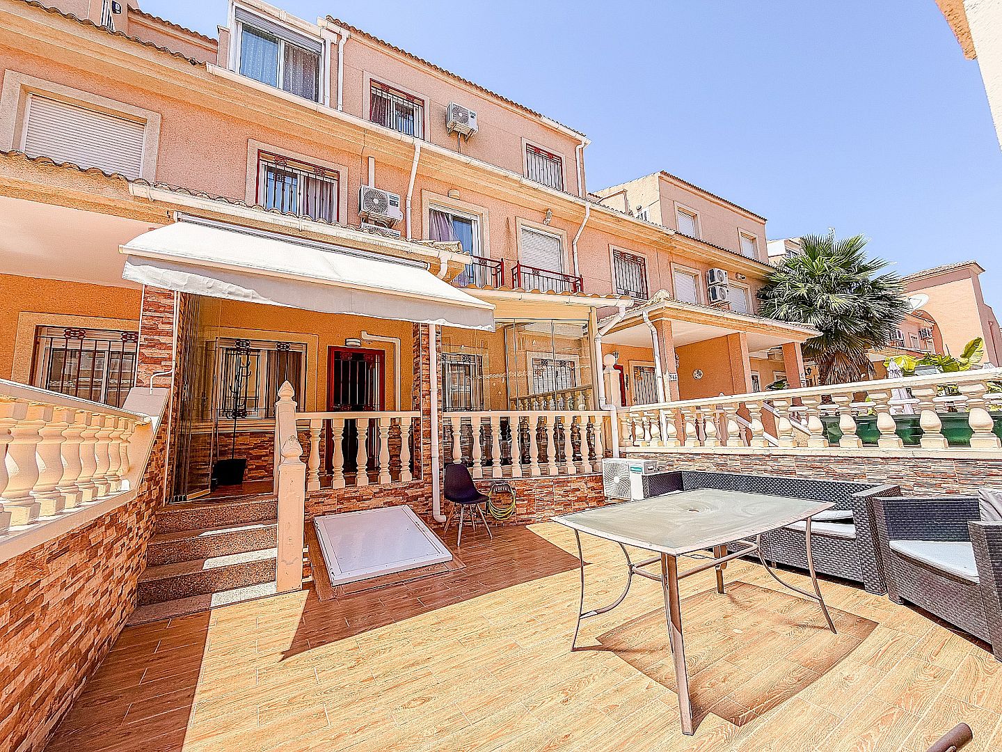 3 Bedroom 3 Bathroom Semi-detached in Orihuela