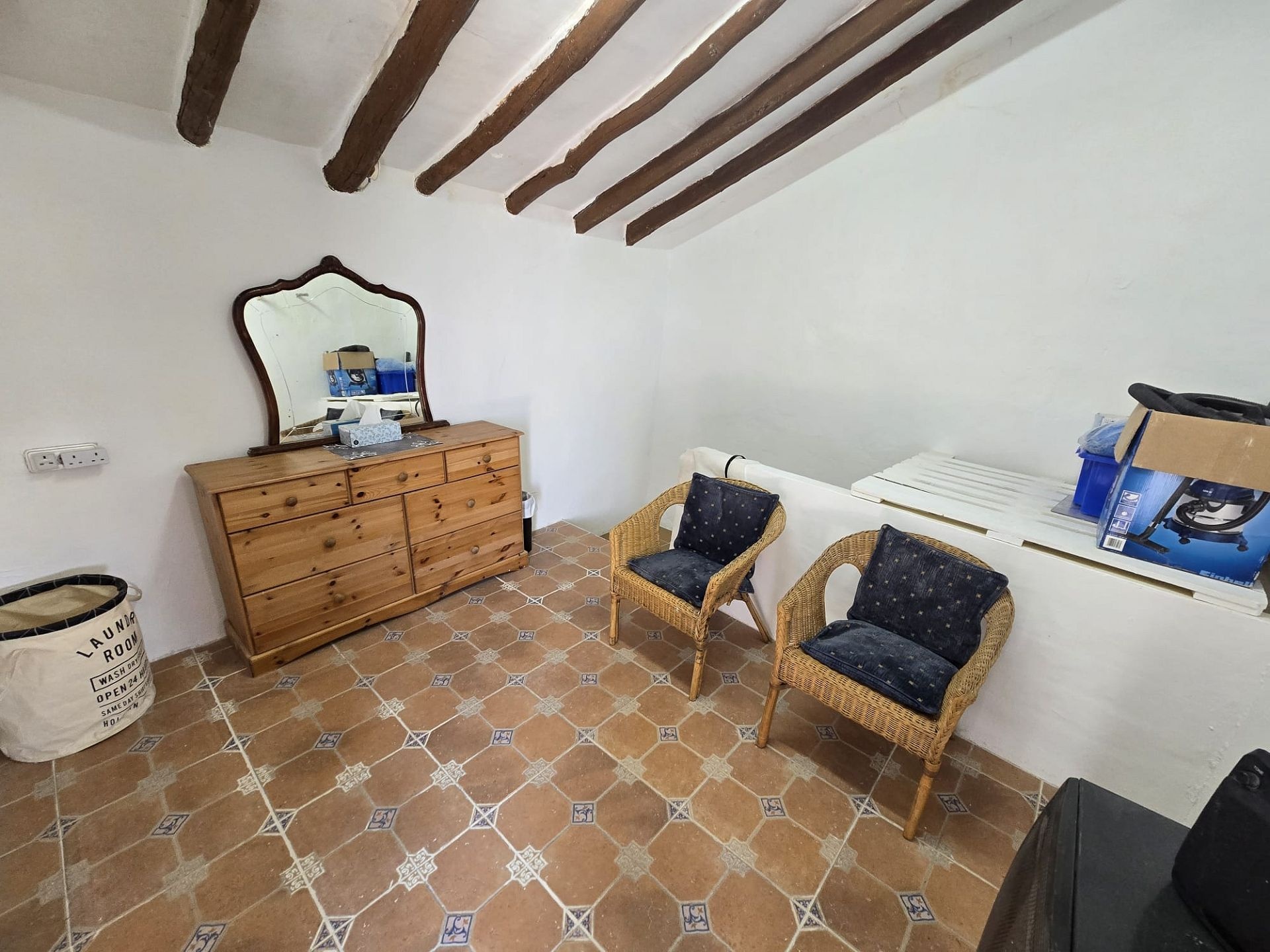 Resale - 2 Bedroom 2 Bathroom Country house in Pinoso -  - Alicante