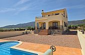 4 Bedroom 3 Bathroom Villa in Monóvar