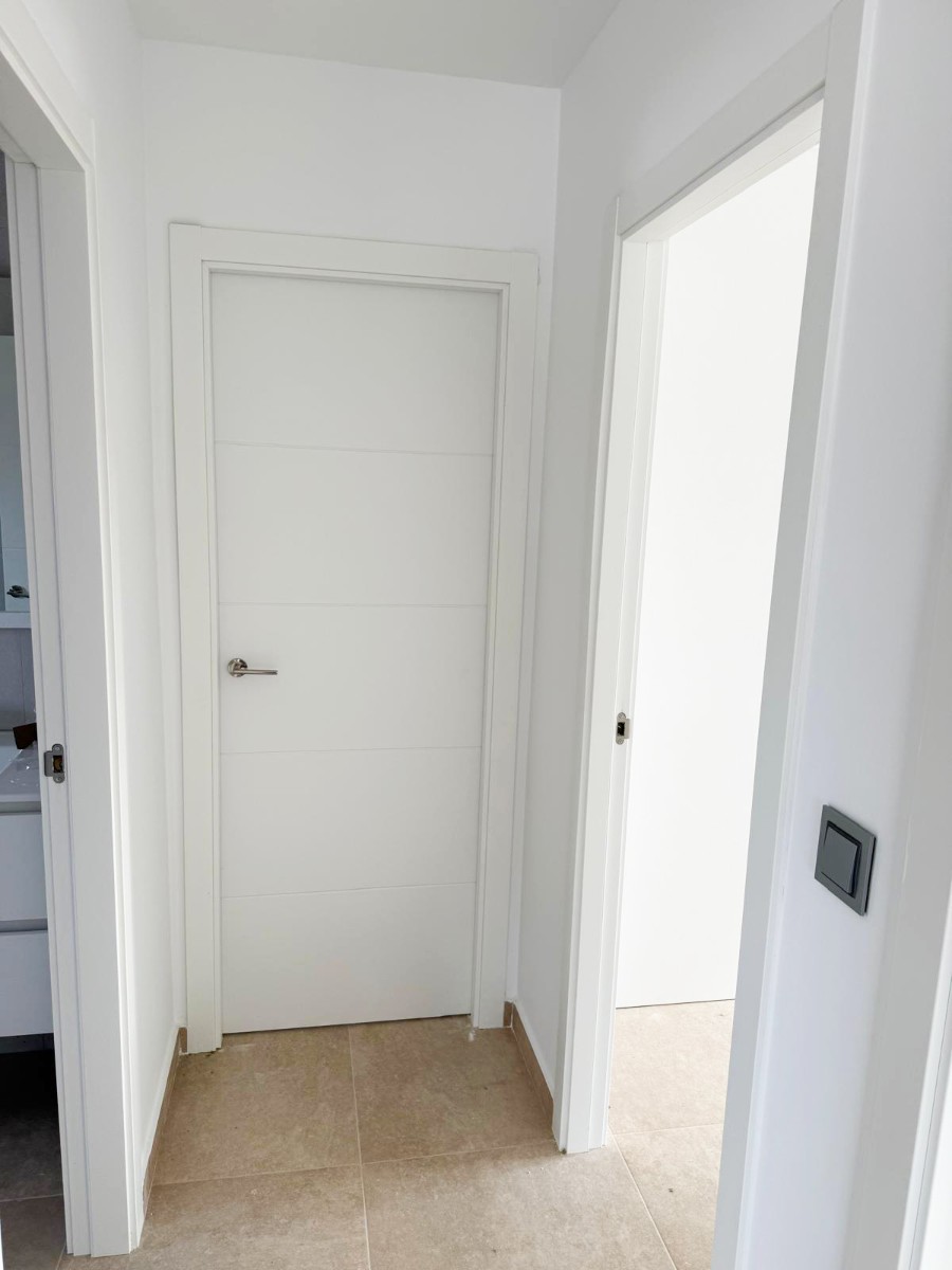Resale - 3 Bedroom 2 Bathroom Villa in Pinoso -  - Alicante