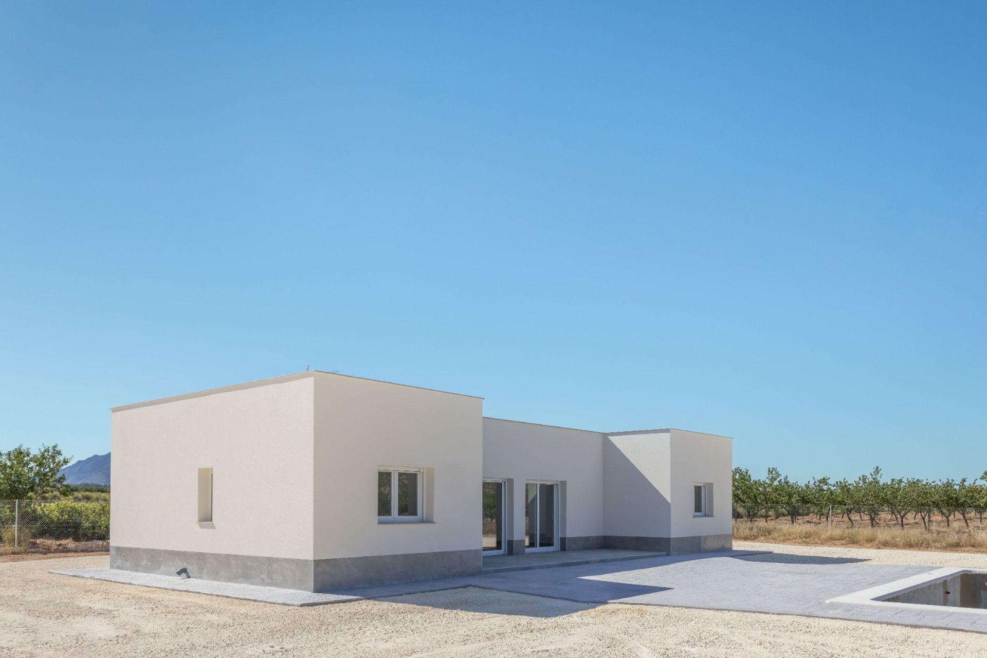 Resale - 3 Bedroom 2 Bathroom Villa in Pinoso -  - Alicante