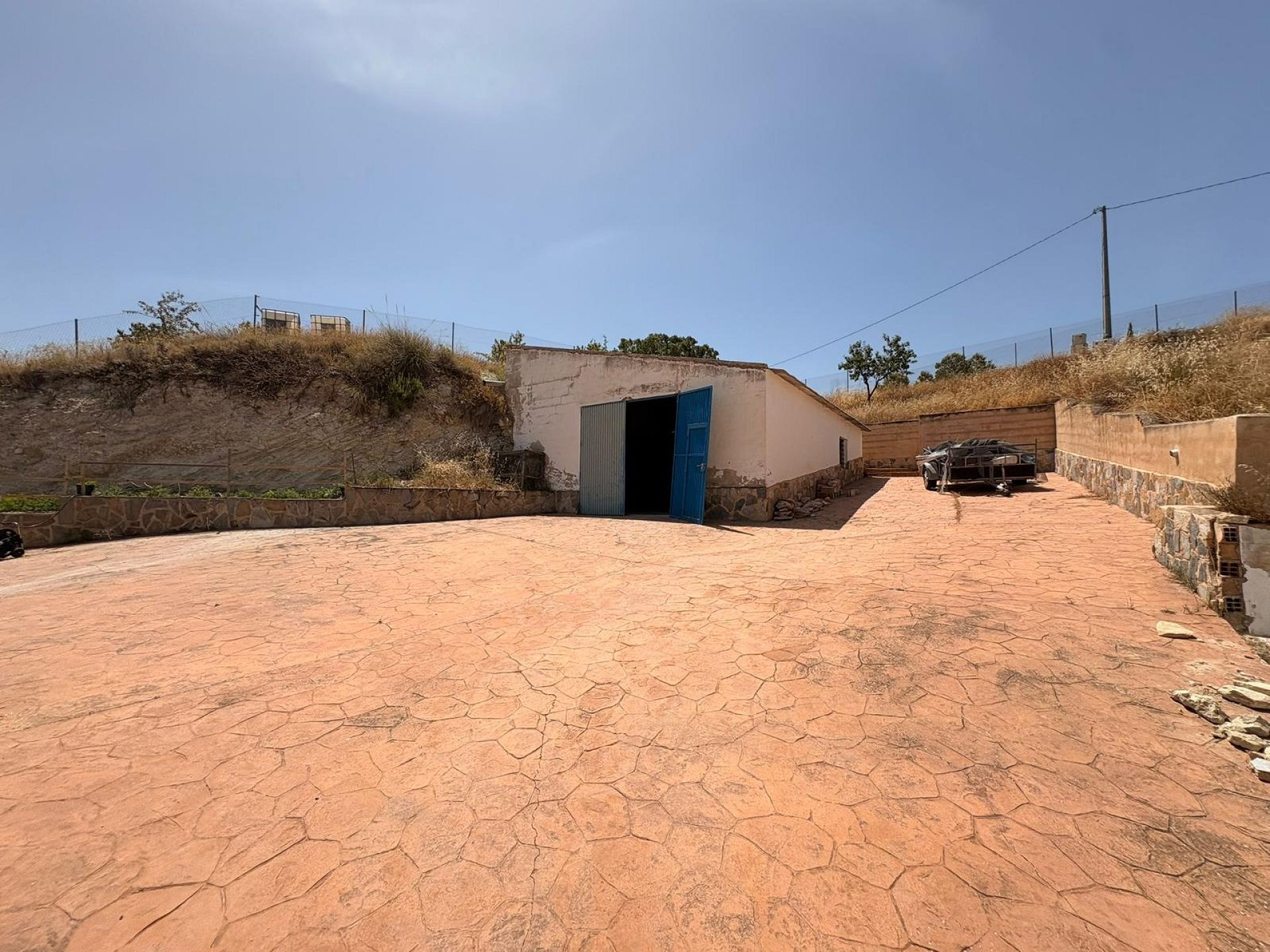 Resale - 6 Bedroom 1 Bathroom Country house in Jumilla -  - Murcia
