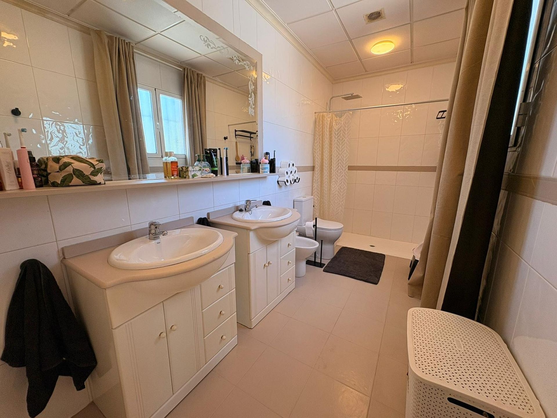 Resale - 6 Bedroom 1 Bathroom Country house in Jumilla -  - Murcia