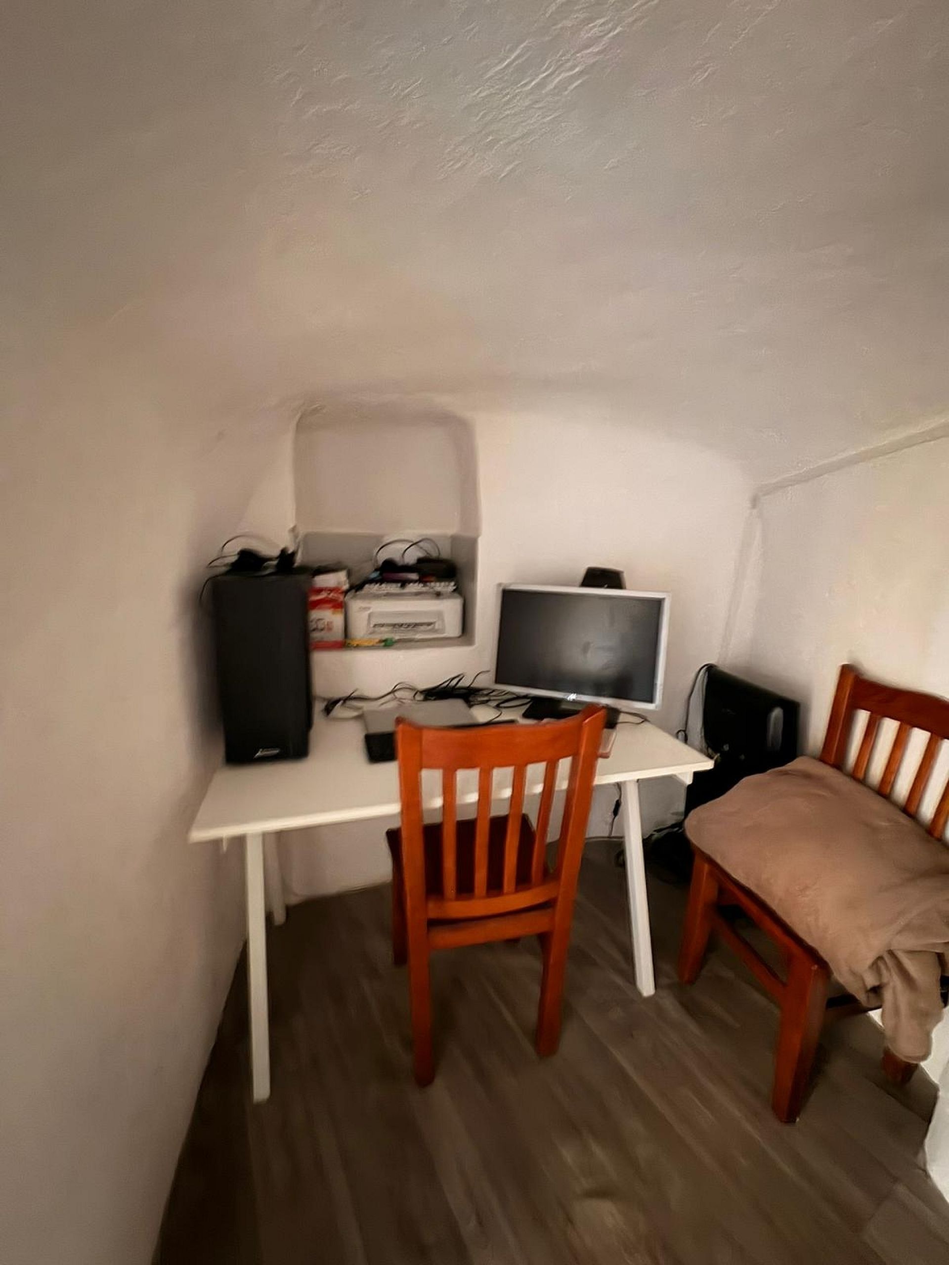 Resale - 6 Bedroom 1 Bathroom Country house in Jumilla -  - Murcia