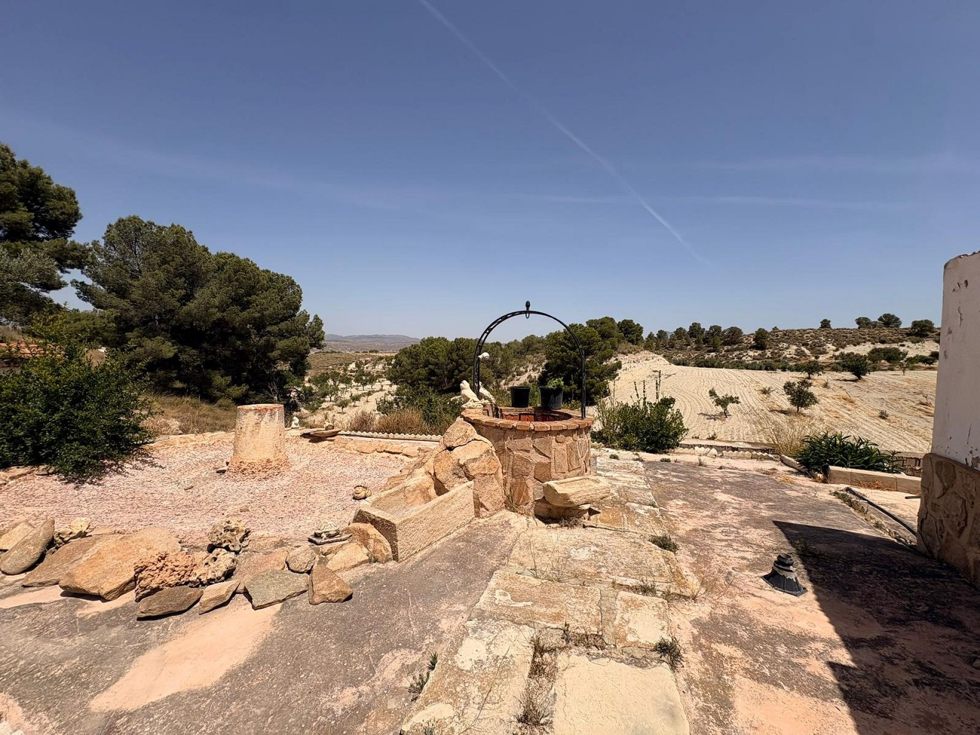 Resale - 6 Bedroom 1 Bathroom Country house in Jumilla -  - Murcia