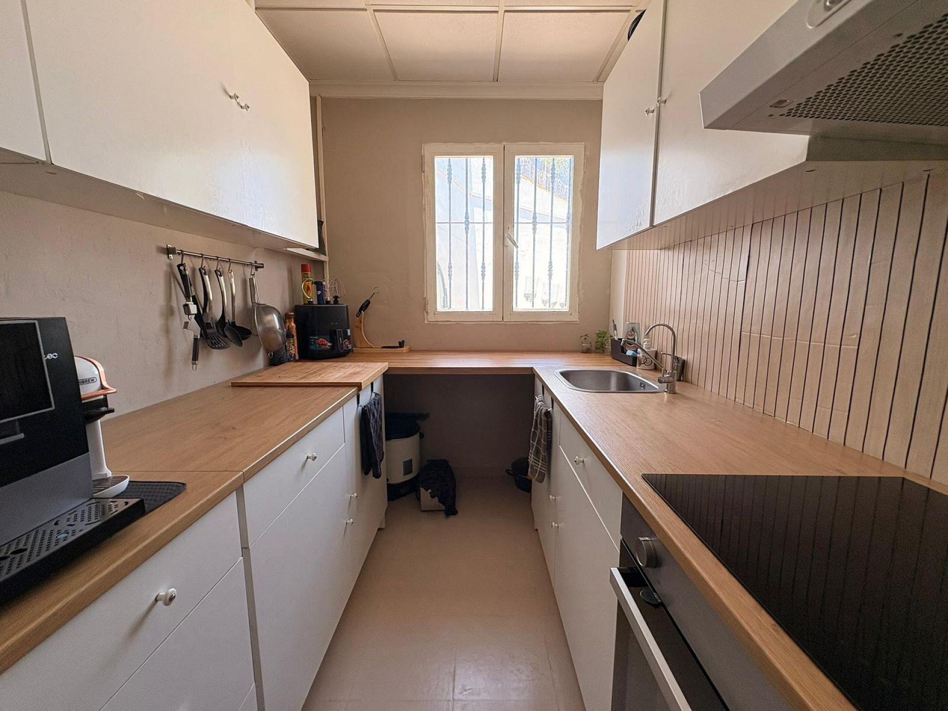 Resale - 6 Bedroom 1 Bathroom Country house in Jumilla -  - Murcia