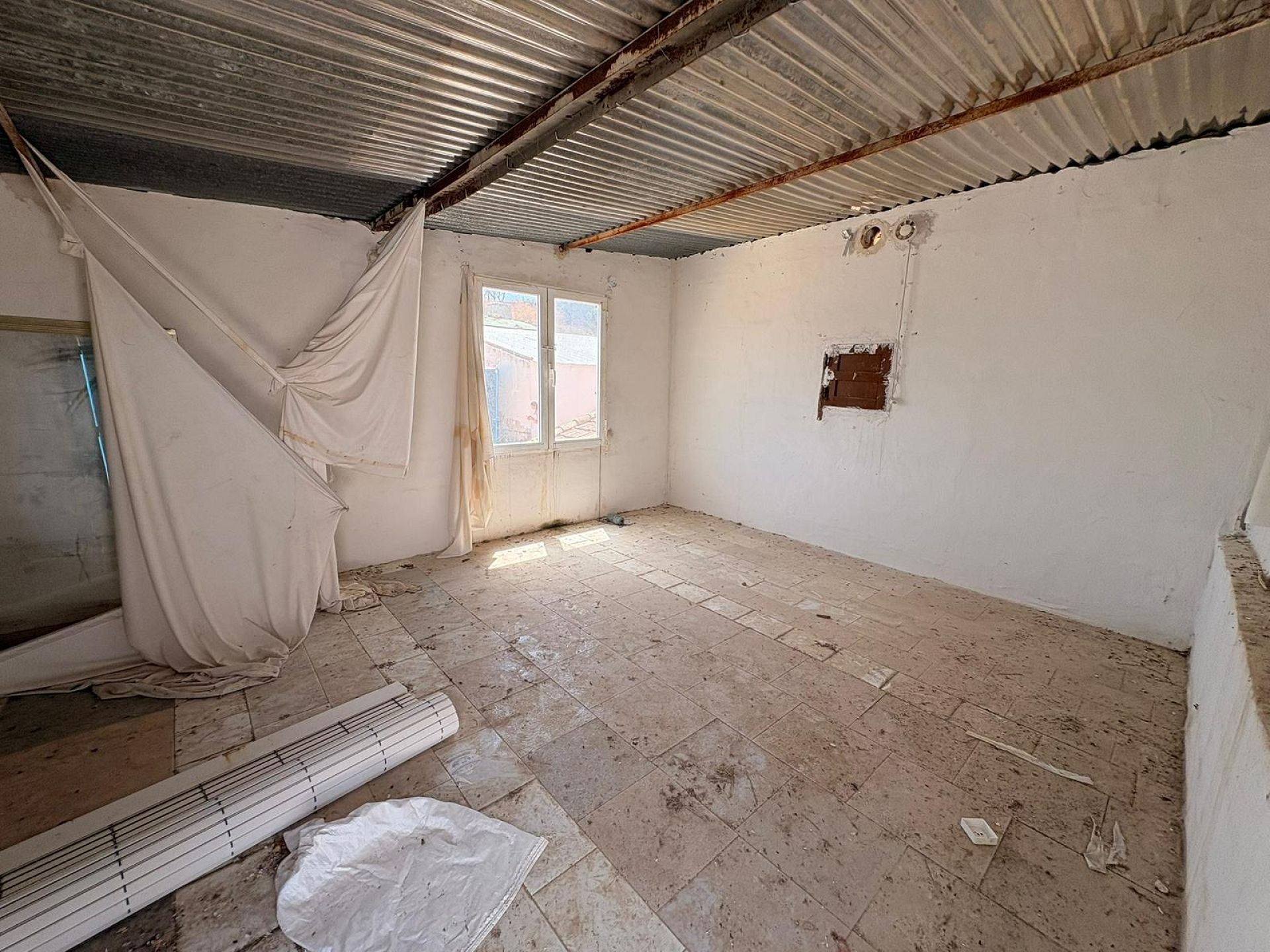 Resale - 6 Bedroom 1 Bathroom Country house in Jumilla -  - Murcia
